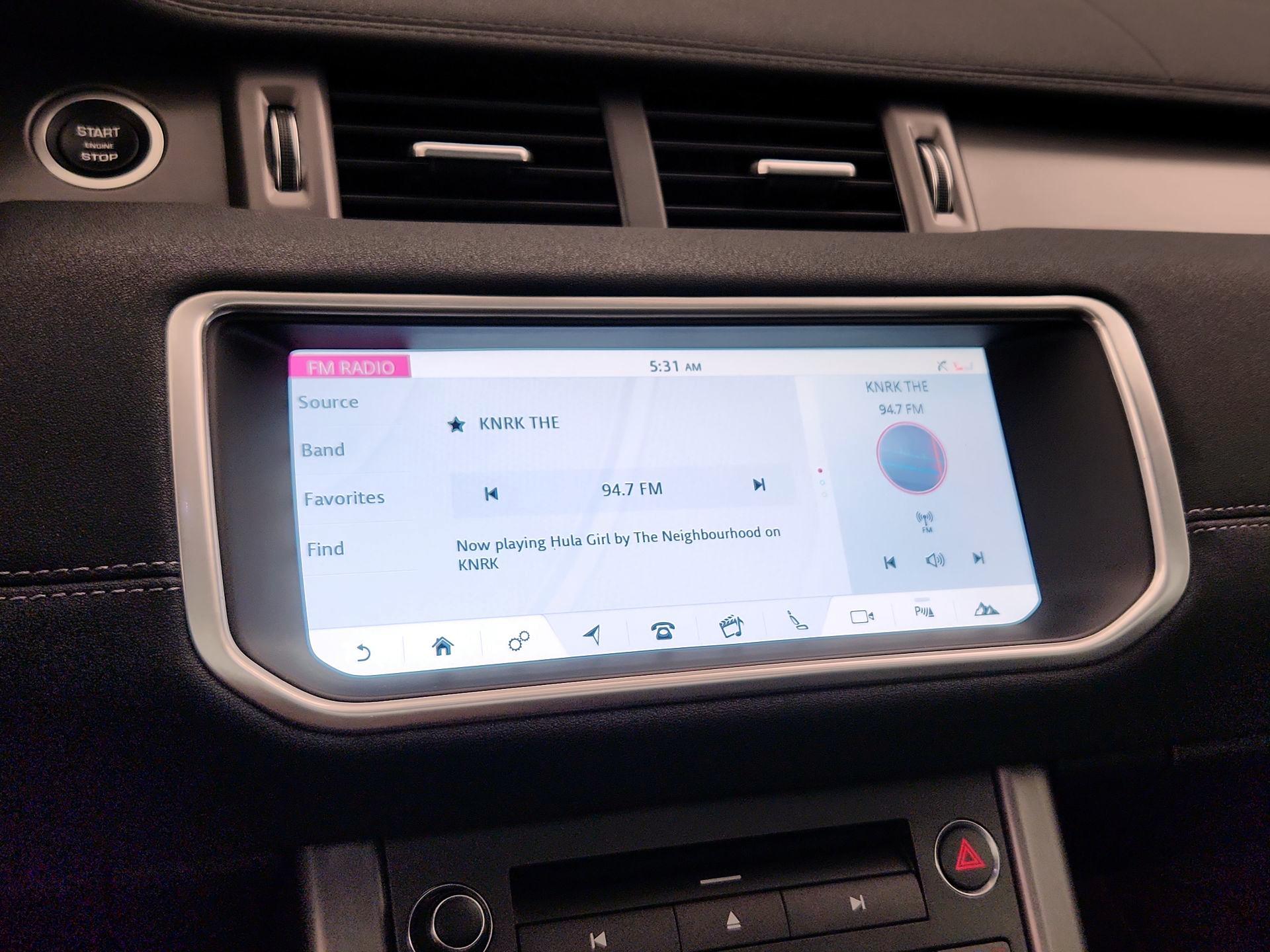 Thumbnail: 2018 Land Rover Range Rover Evoque - 16