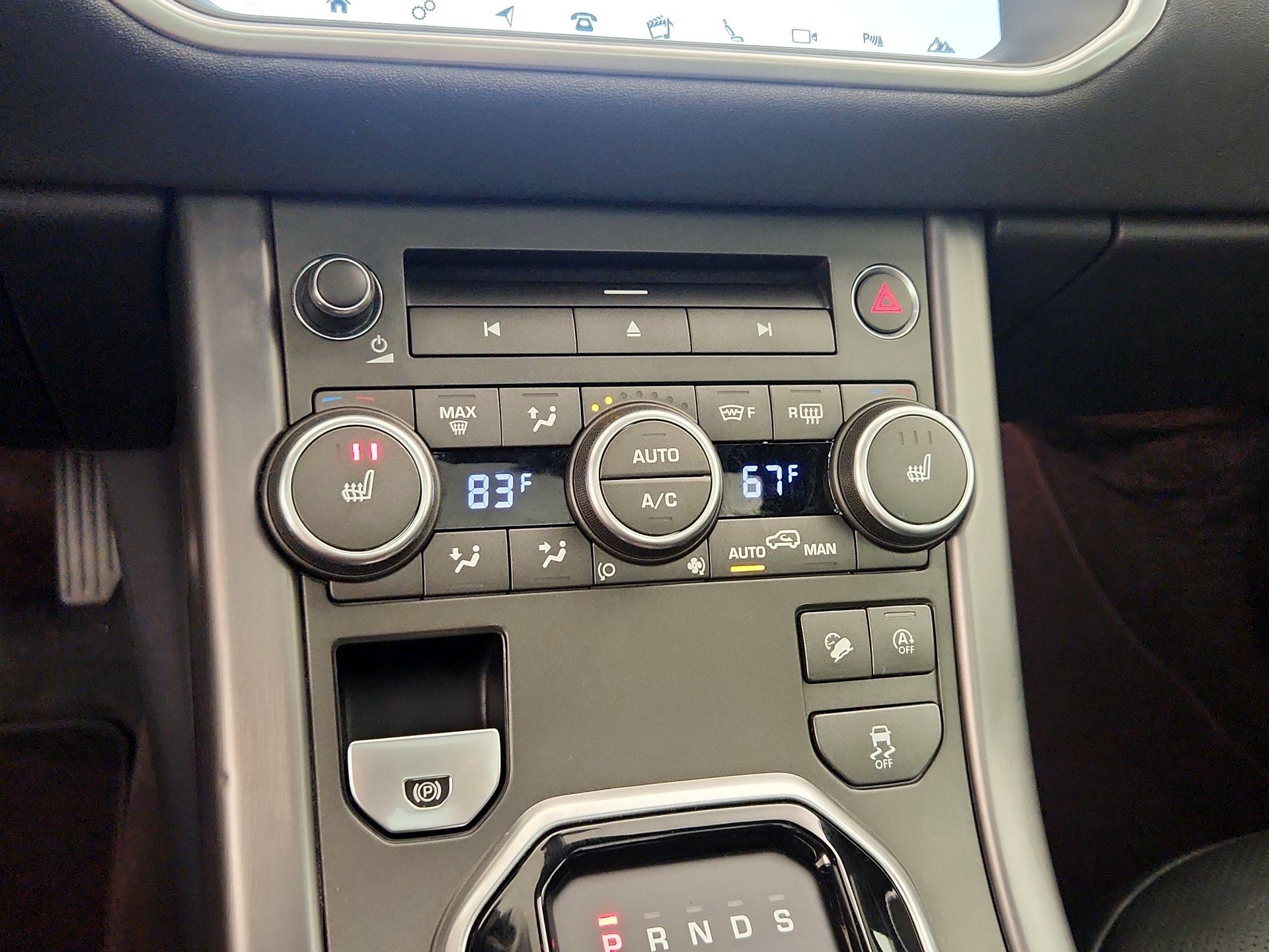 Thumbnail: 2018 Land Rover Range Rover Evoque - 17