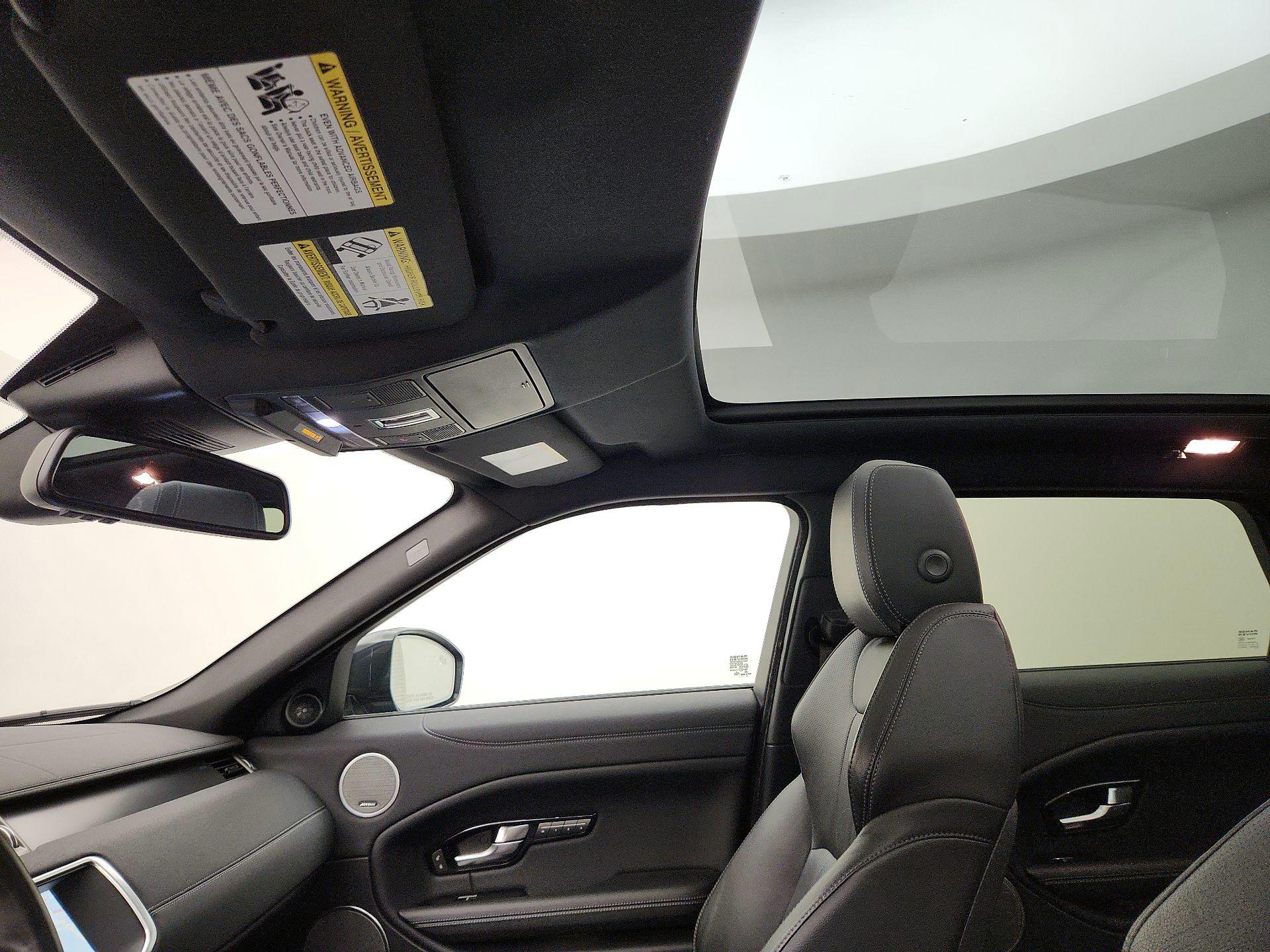 Thumbnail: 2018 Land Rover Range Rover Evoque - 20