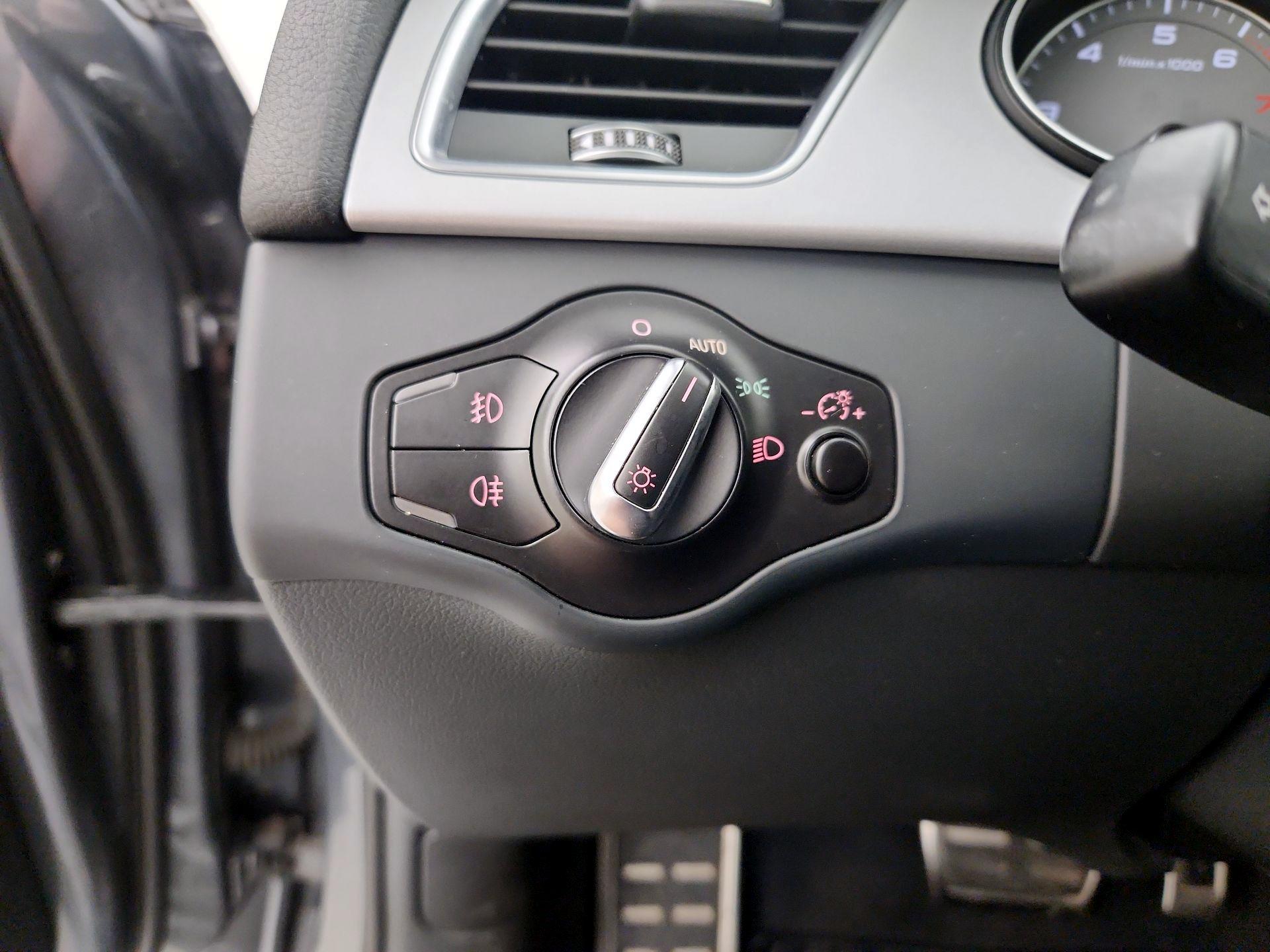 Thumbnail: 2016 Audi S4 - 13