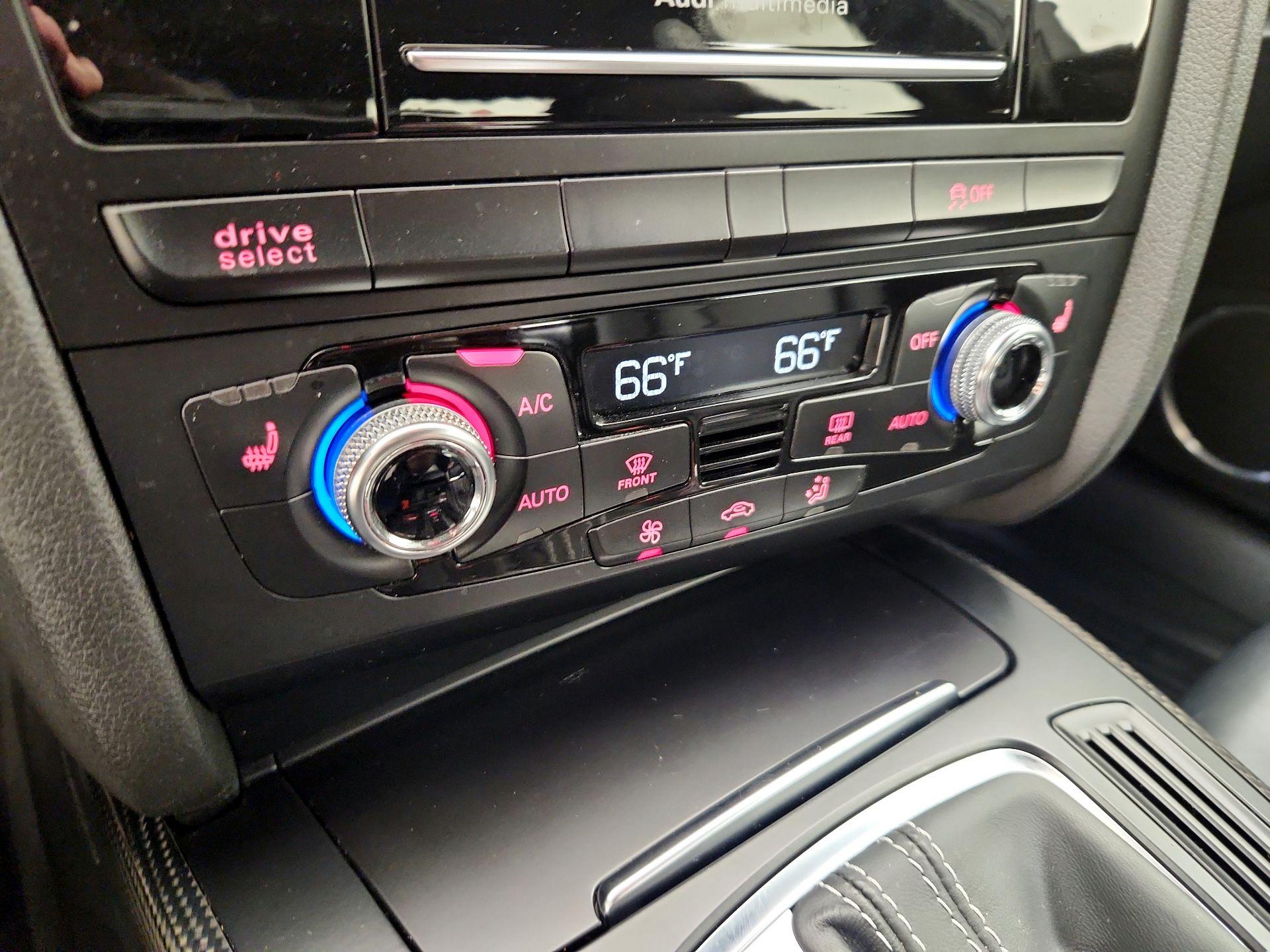 Thumbnail: 2016 Audi S4 - 17