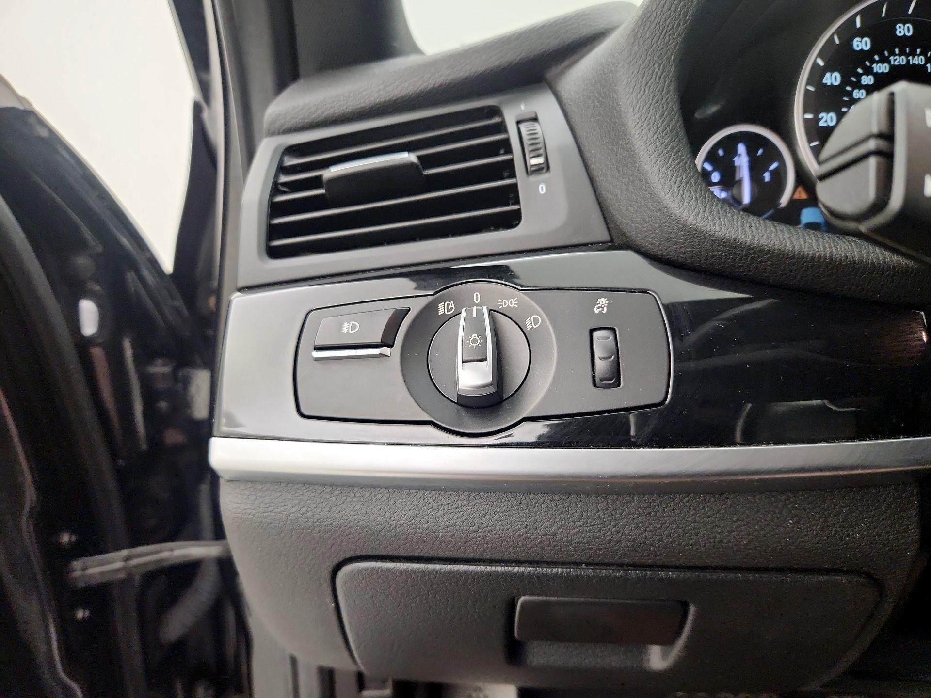 Thumbnail: 2018 BMW X4 - 13