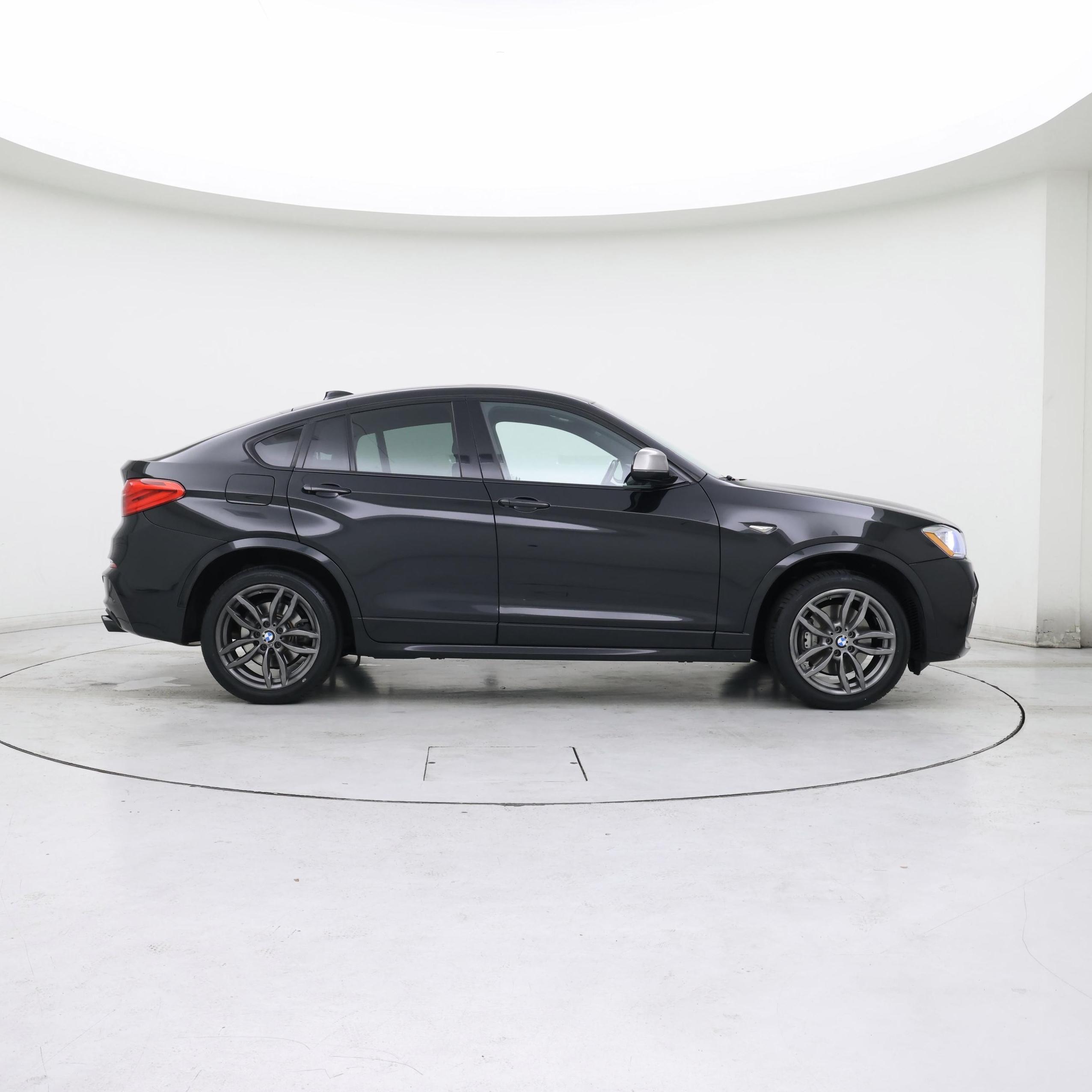 Thumbnail: 2018 BMW X4 - 7