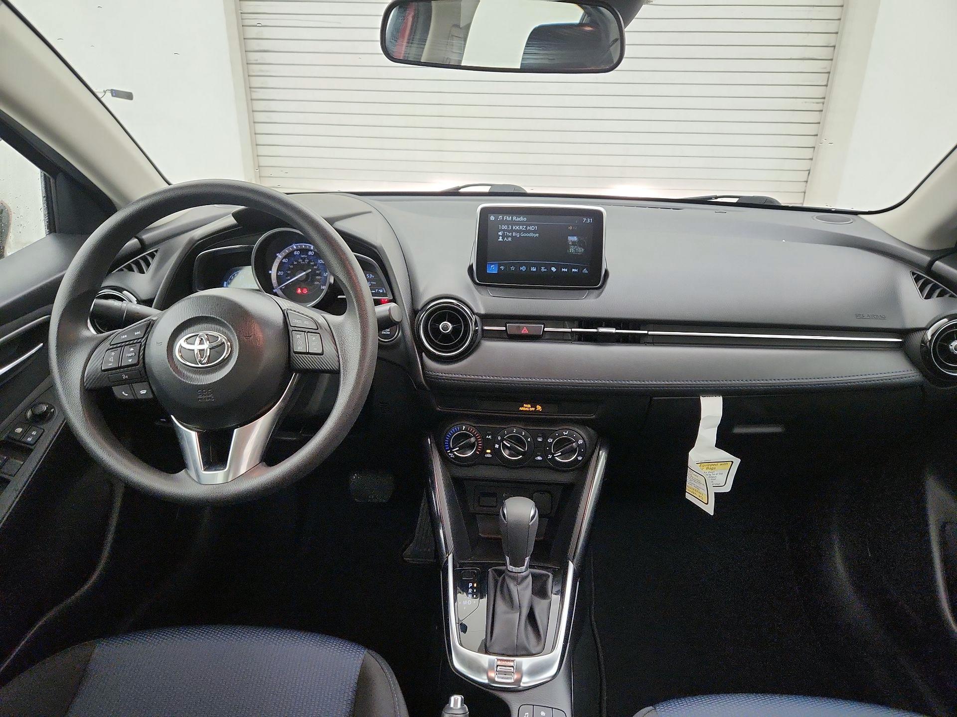 Thumbnail: 2018 Toyota Yaris iA - 9