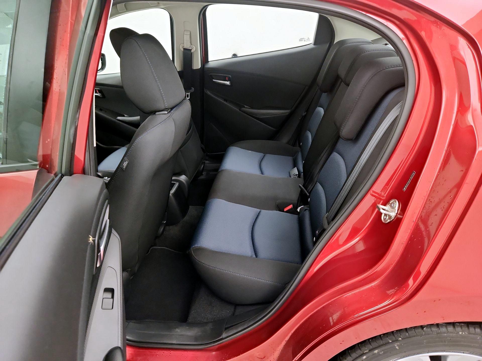 Thumbnail: 2018 Toyota Yaris iA - 19