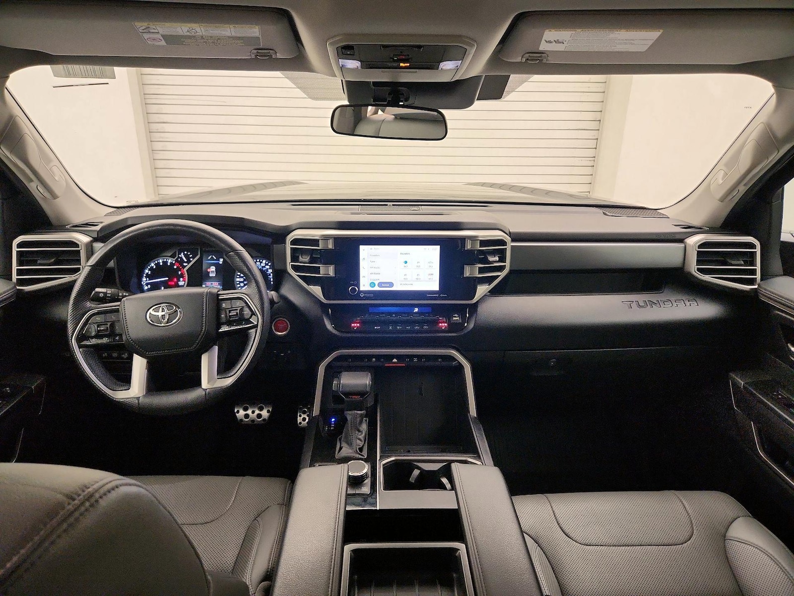 2022 Toyota Tundra SR5 - Photo 10