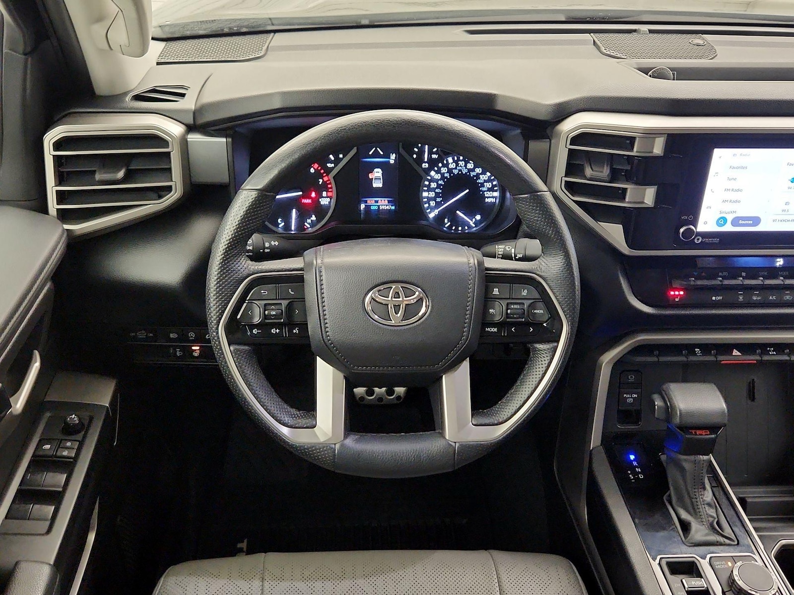 2022 Toyota Tundra SR5 - Photo 11