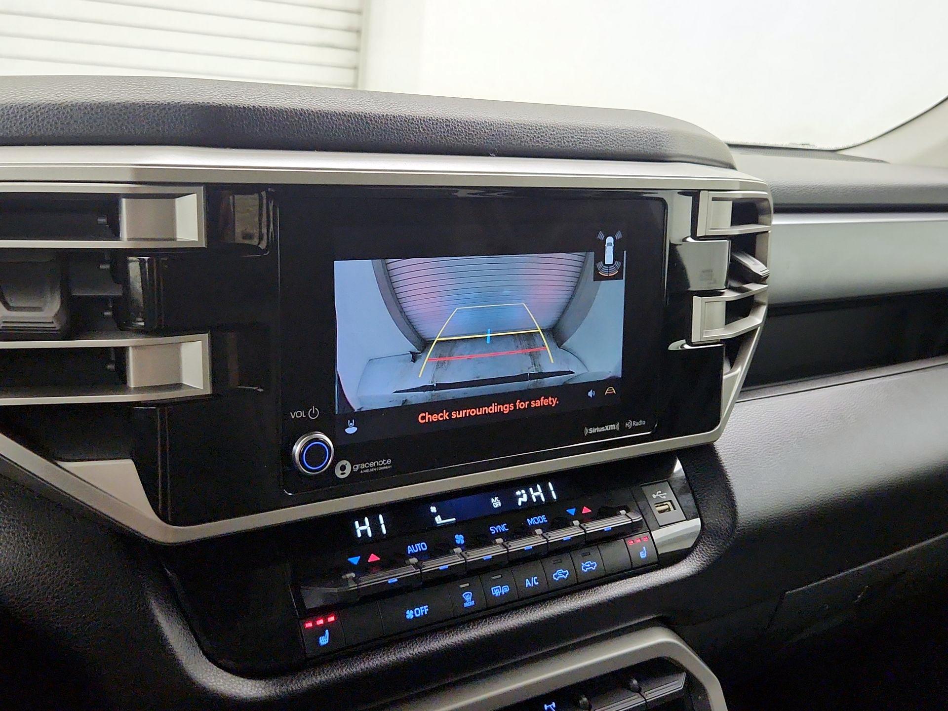 Thumbnail: 2022 Toyota Tundra - 14