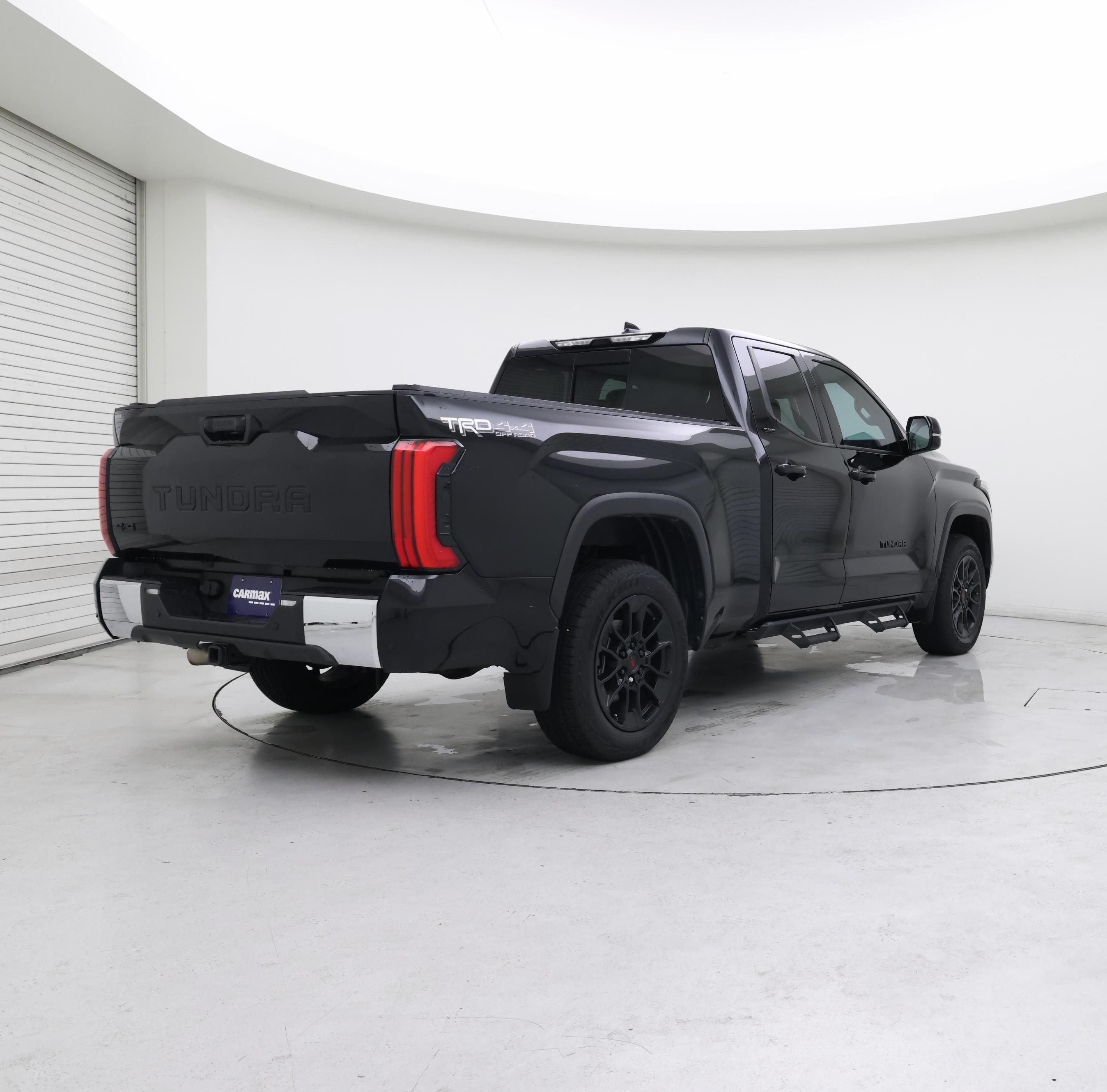 Thumbnail: 2022 Toyota Tundra - 8