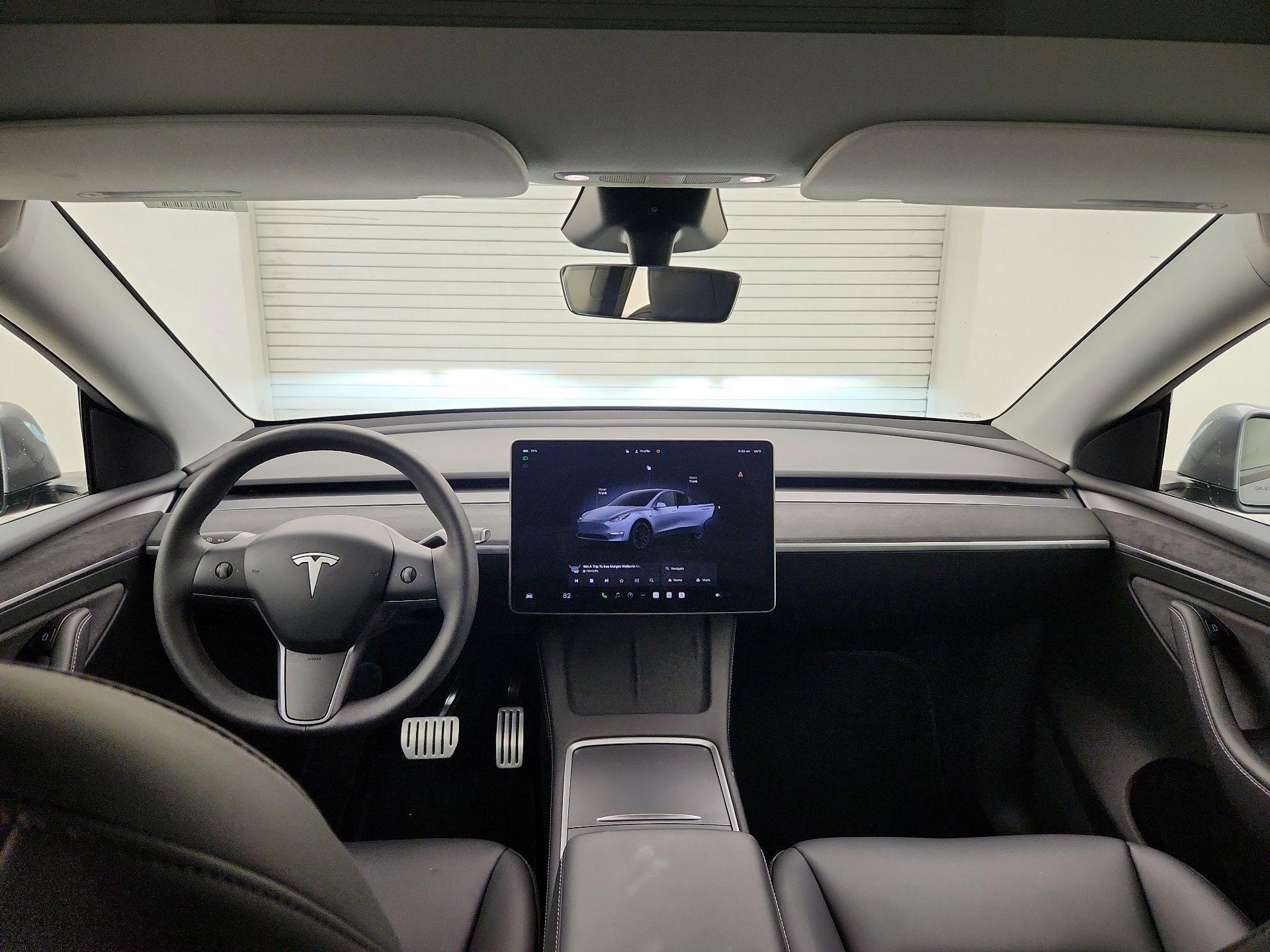 Thumbnail: 2025 Tesla Model Y - 9