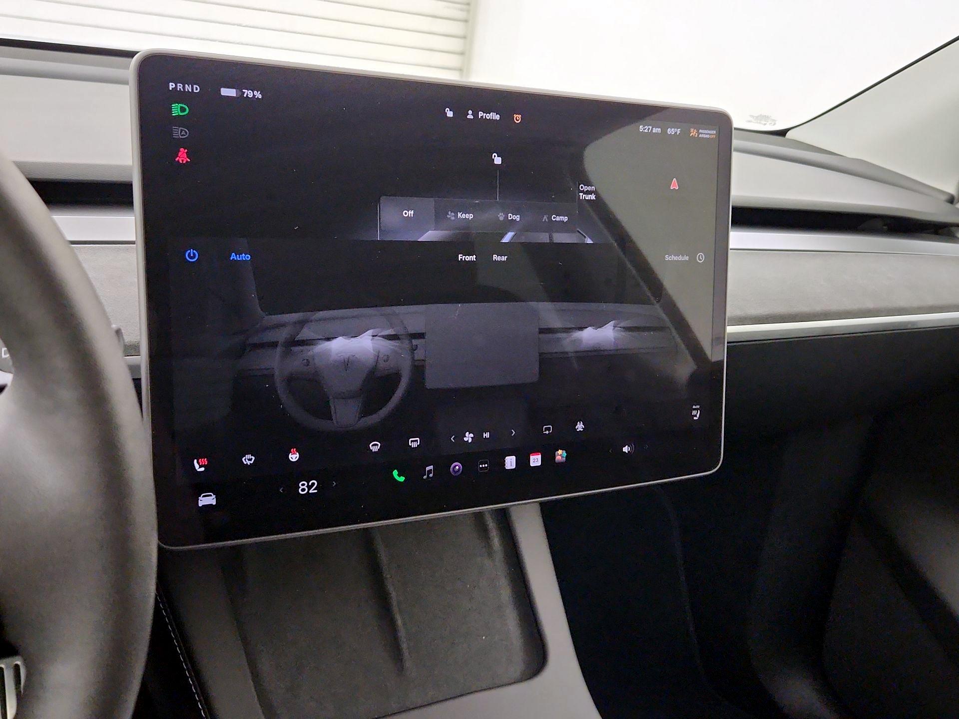 Thumbnail: 2025 Tesla Model Y - 16