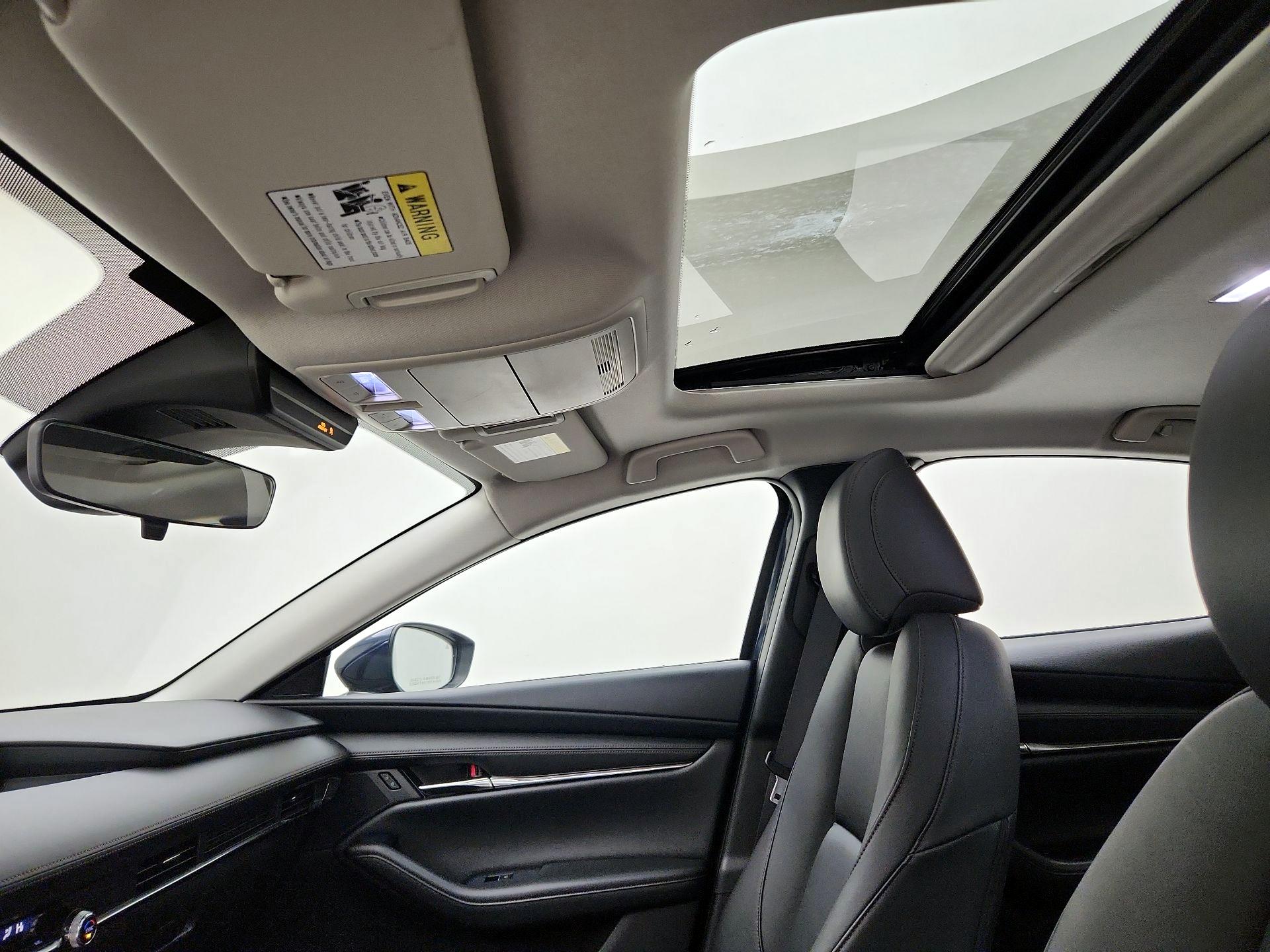 Thumbnail: 2021 Mazda Mazda3 - 19