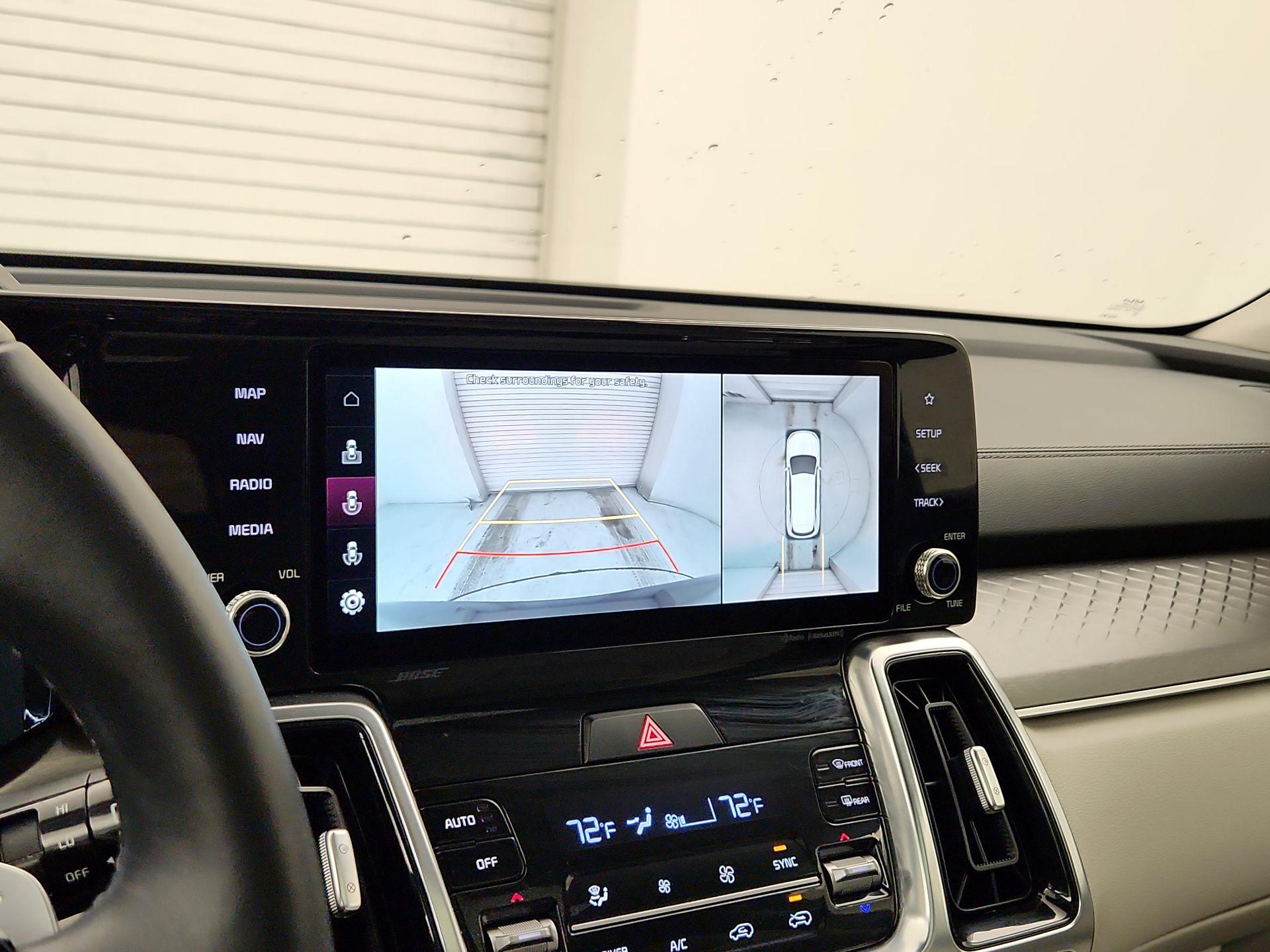 Thumbnail: 2023 Kia Sorento - 15