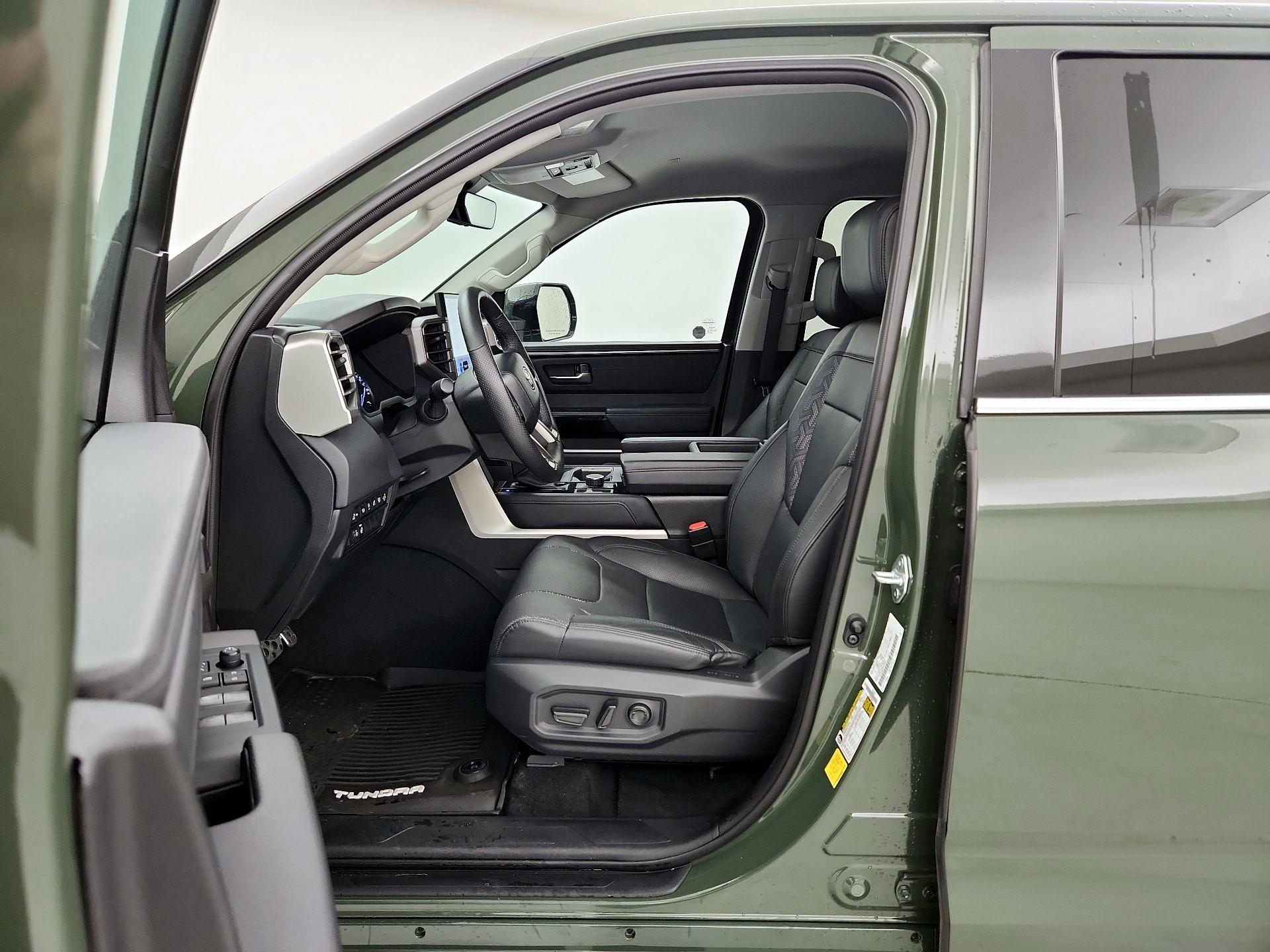 Thumbnail: 2023 Toyota Tundra - 11