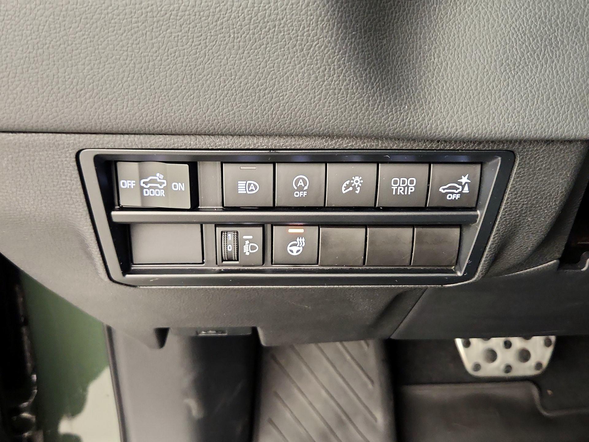 Thumbnail: 2023 Toyota Tundra - 13