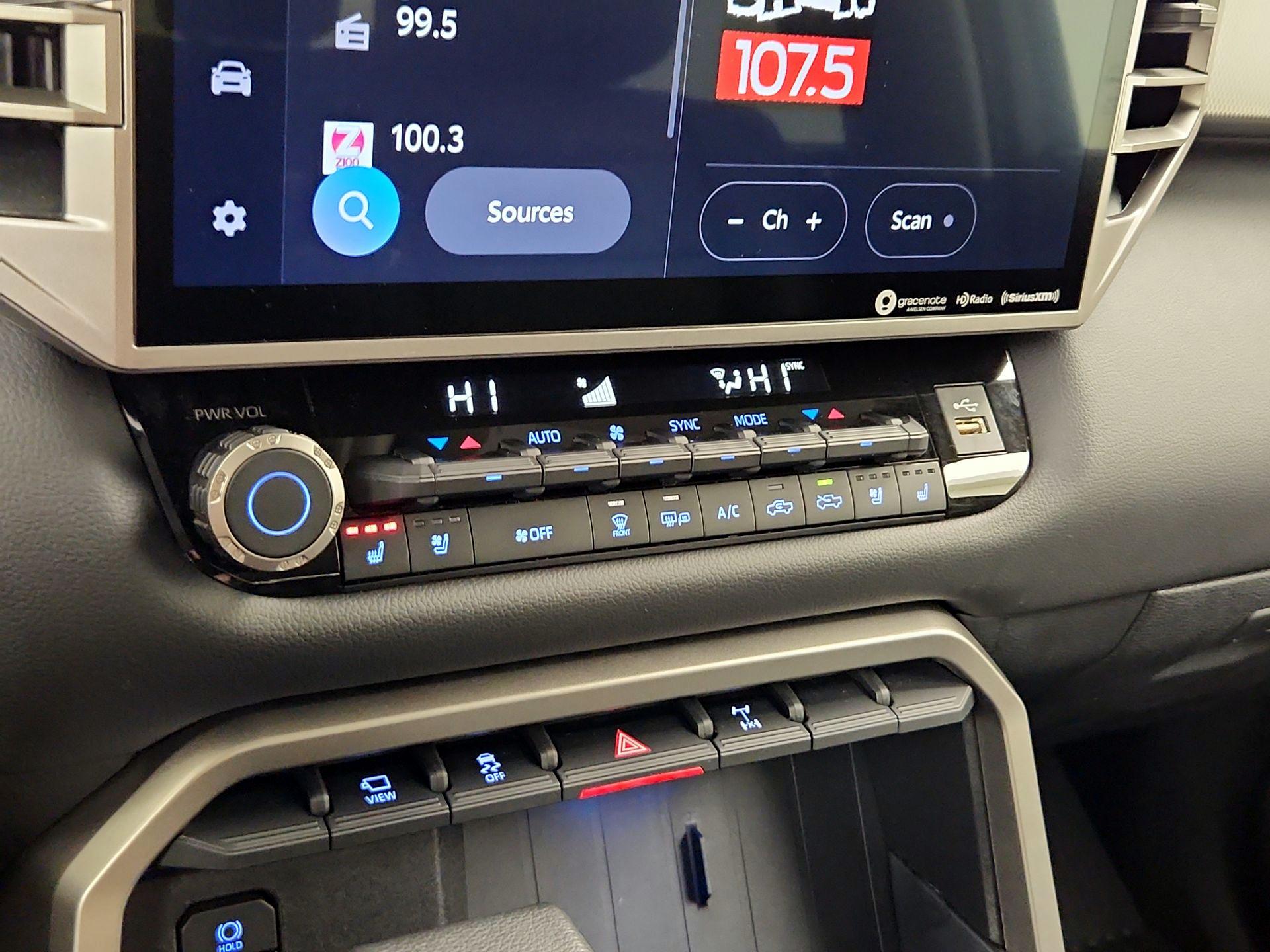 Thumbnail: 2023 Toyota Tundra - 16