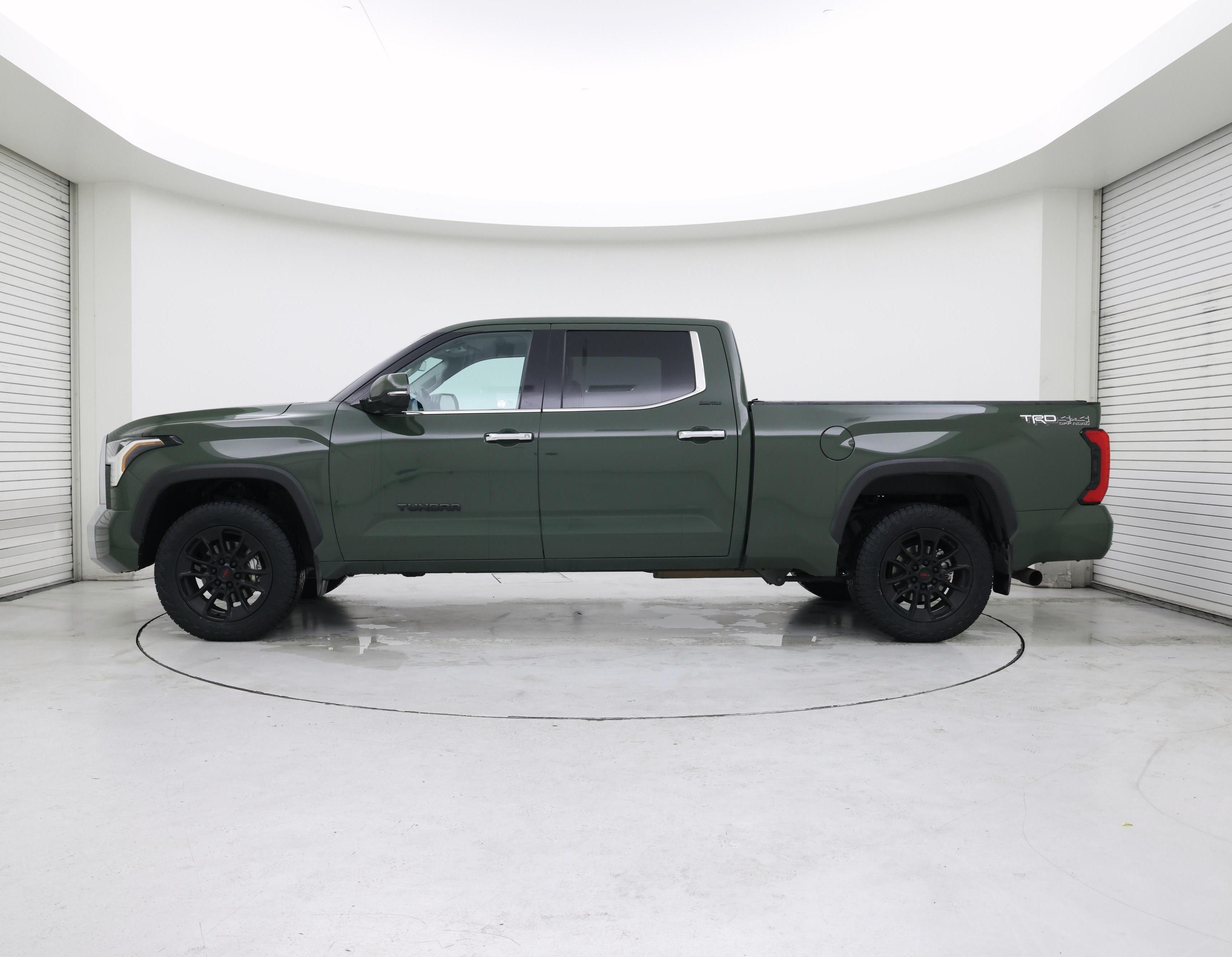 Thumbnail: 2023 Toyota Tundra - 3