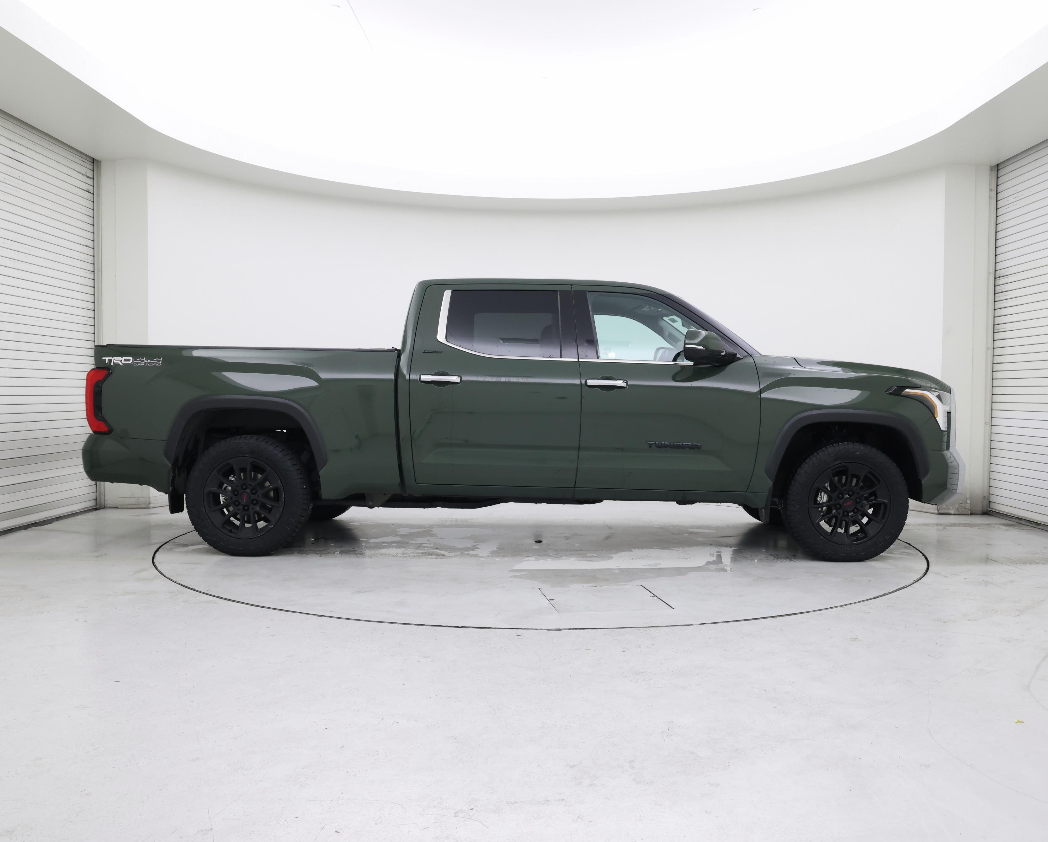 Thumbnail: 2023 Toyota Tundra - 7