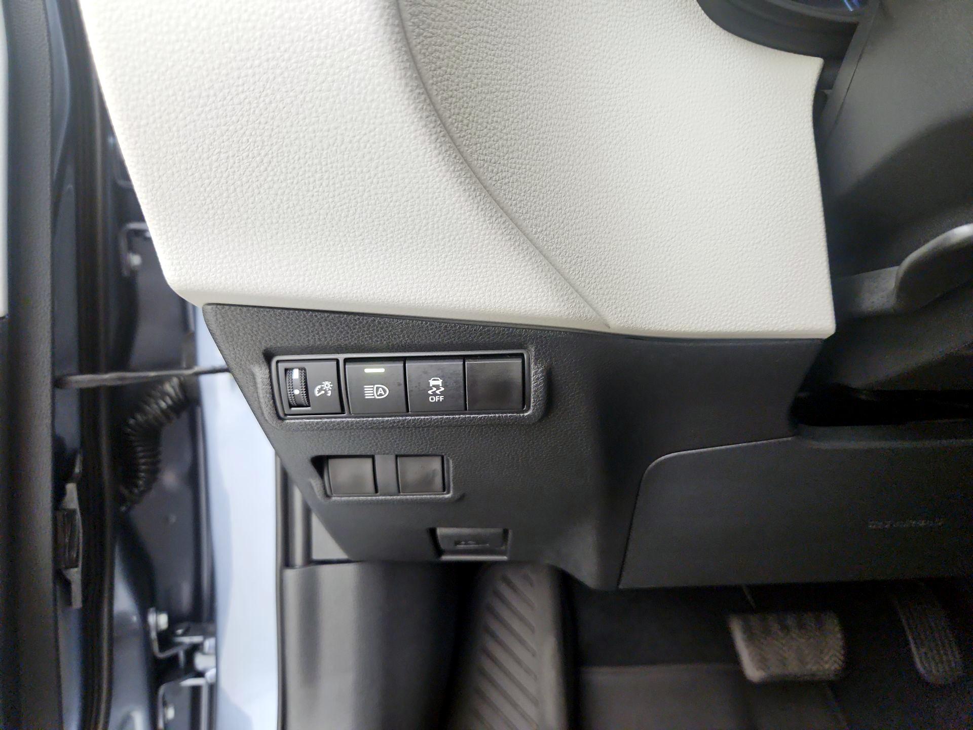 Thumbnail: 2026 Toyota Corolla Cross - 13