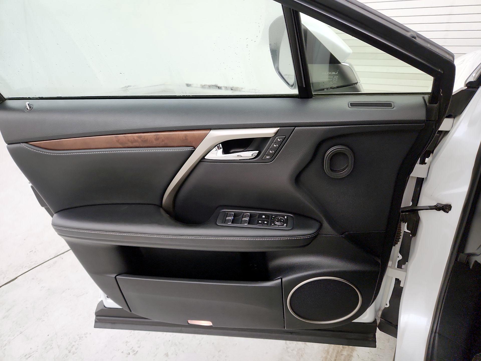 Thumbnail: 2021 Lexus RX - 12