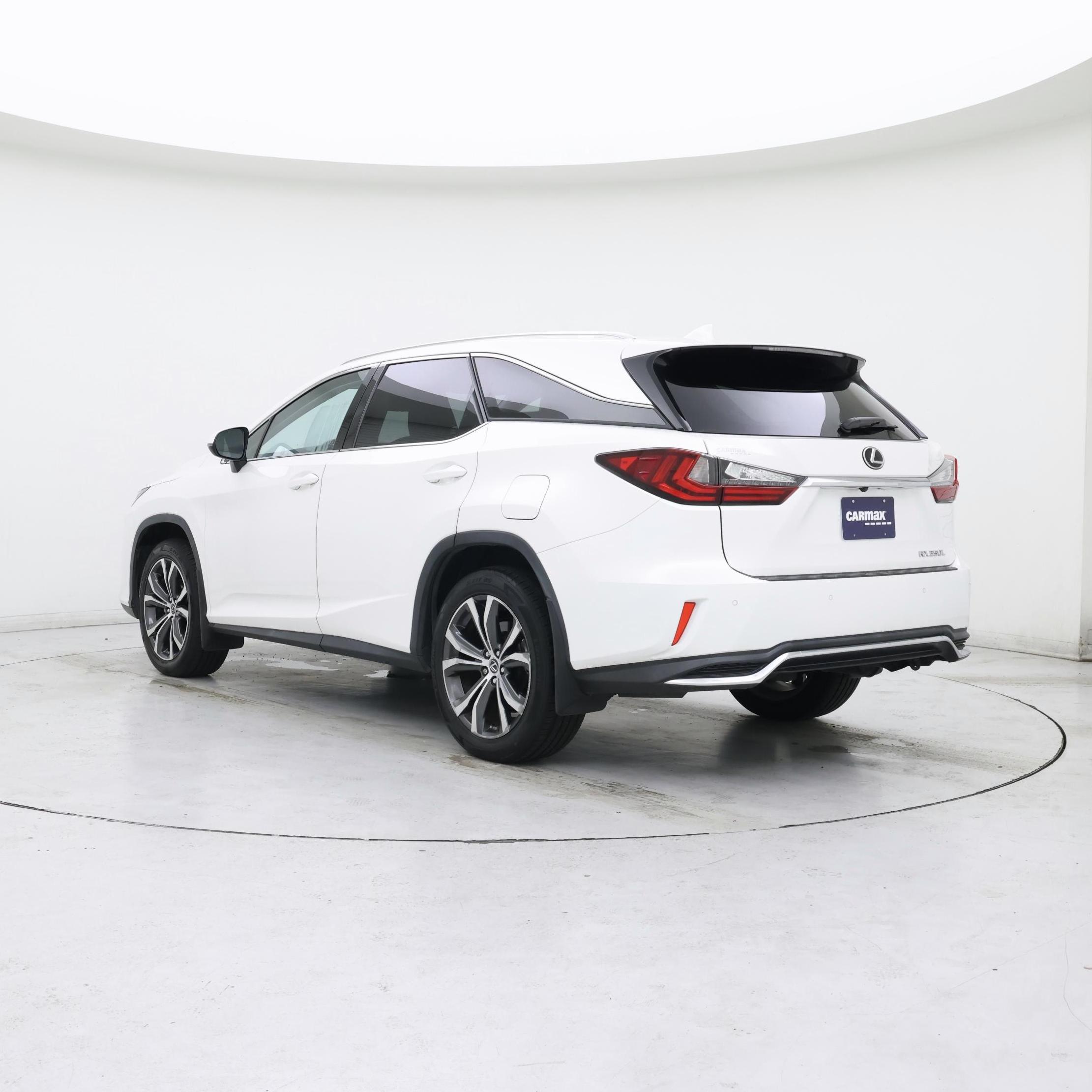 Thumbnail: 2021 Lexus RX - 2