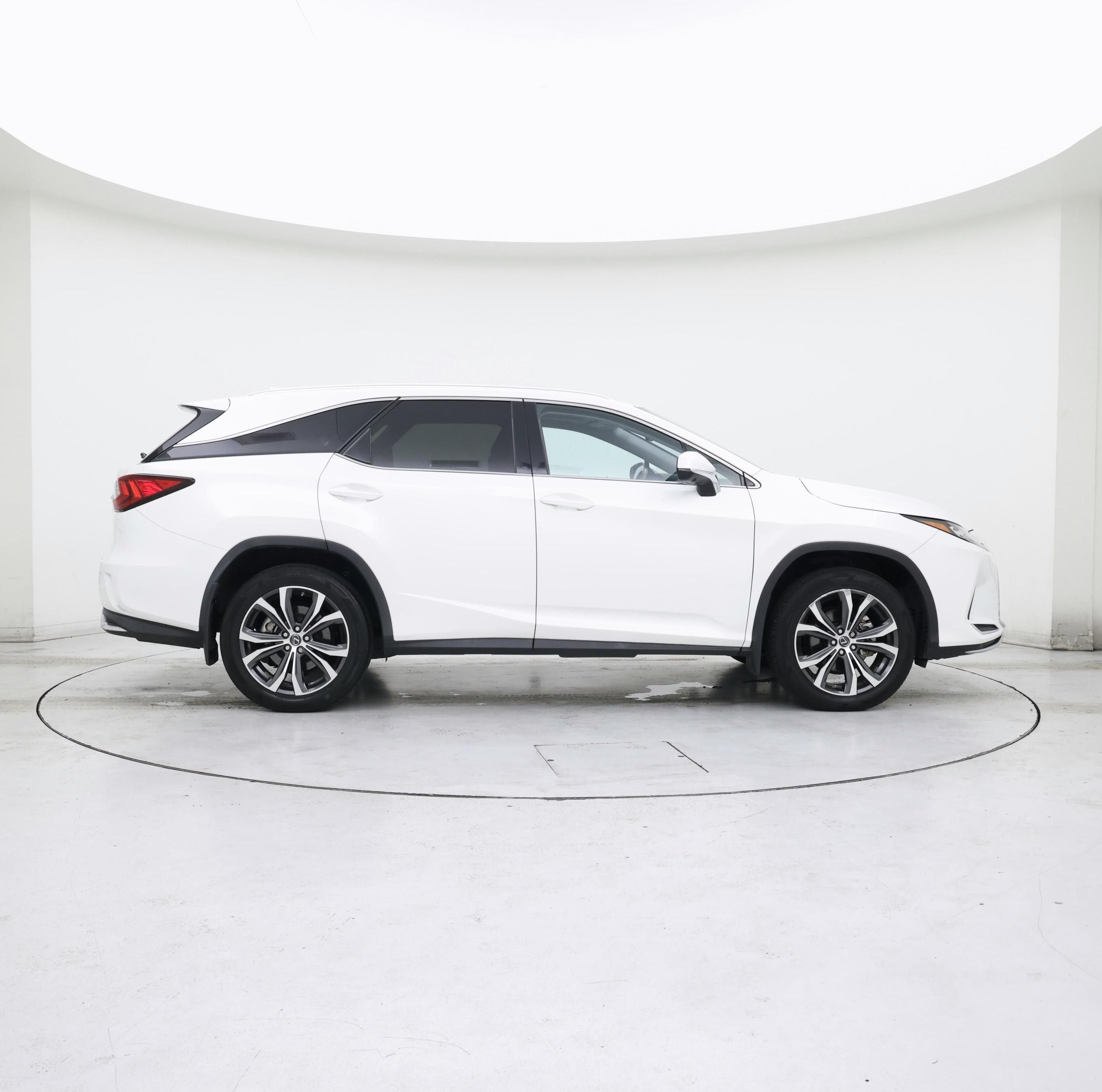 Thumbnail: 2021 Lexus RX - 7