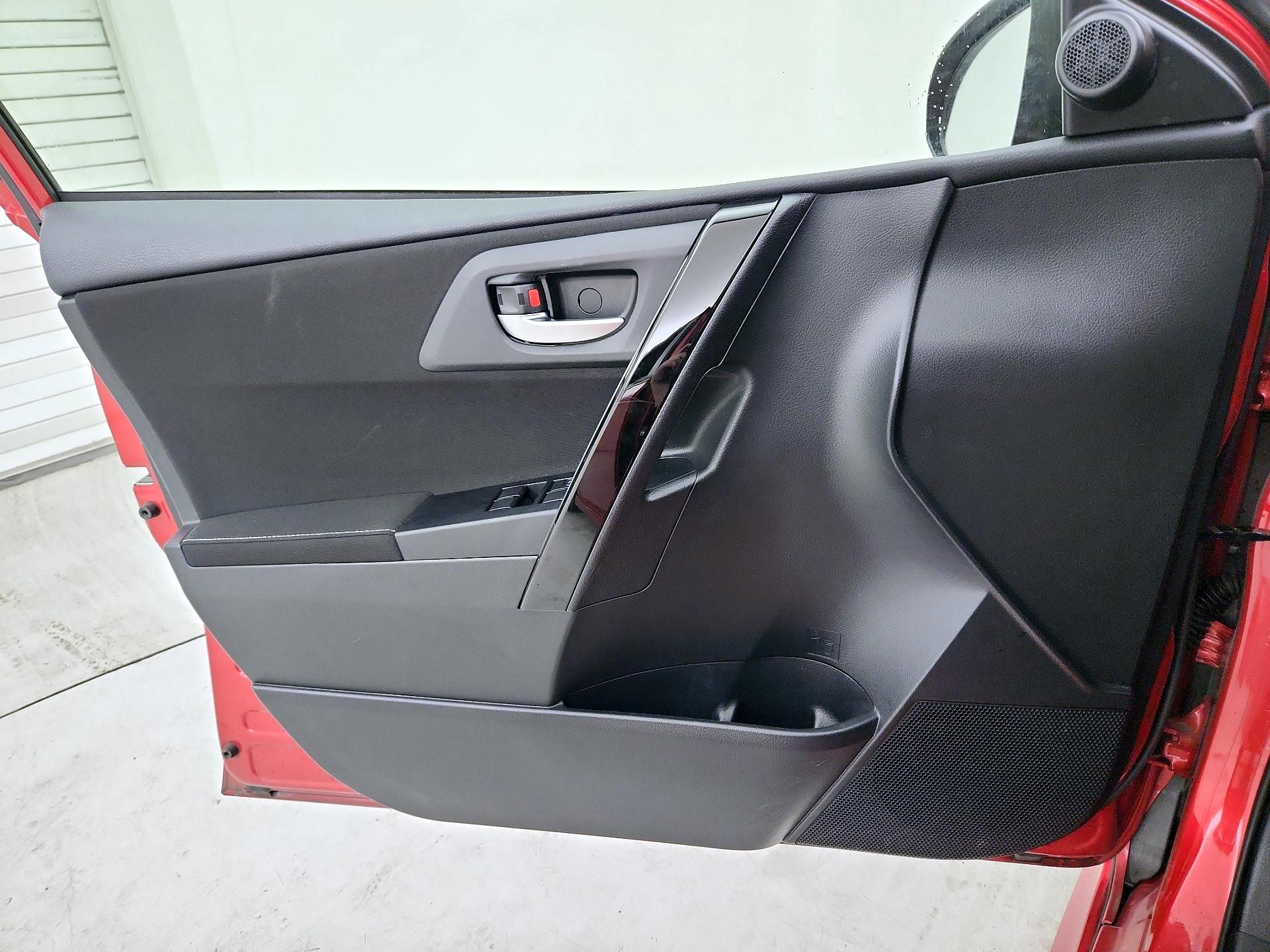 Thumbnail: 2018 Toyota Corolla iM - 12