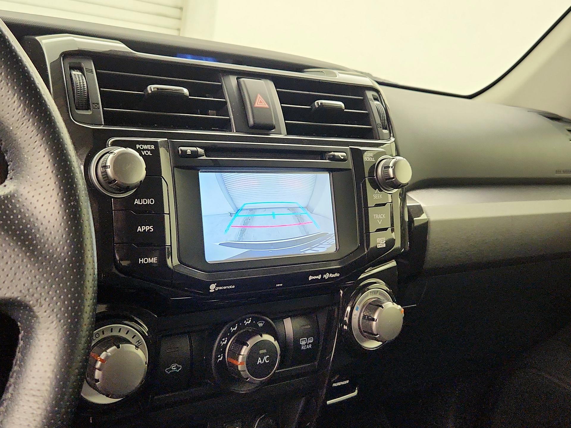 Thumbnail: 2017 Toyota 4Runner - 15