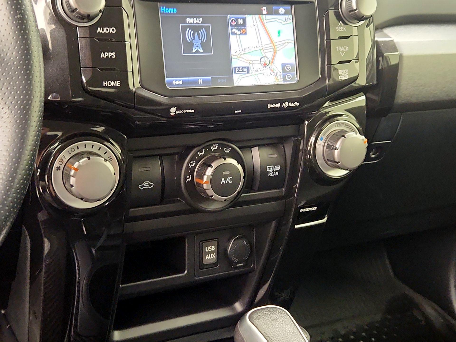 Thumbnail: 2017 Toyota 4Runner - 17