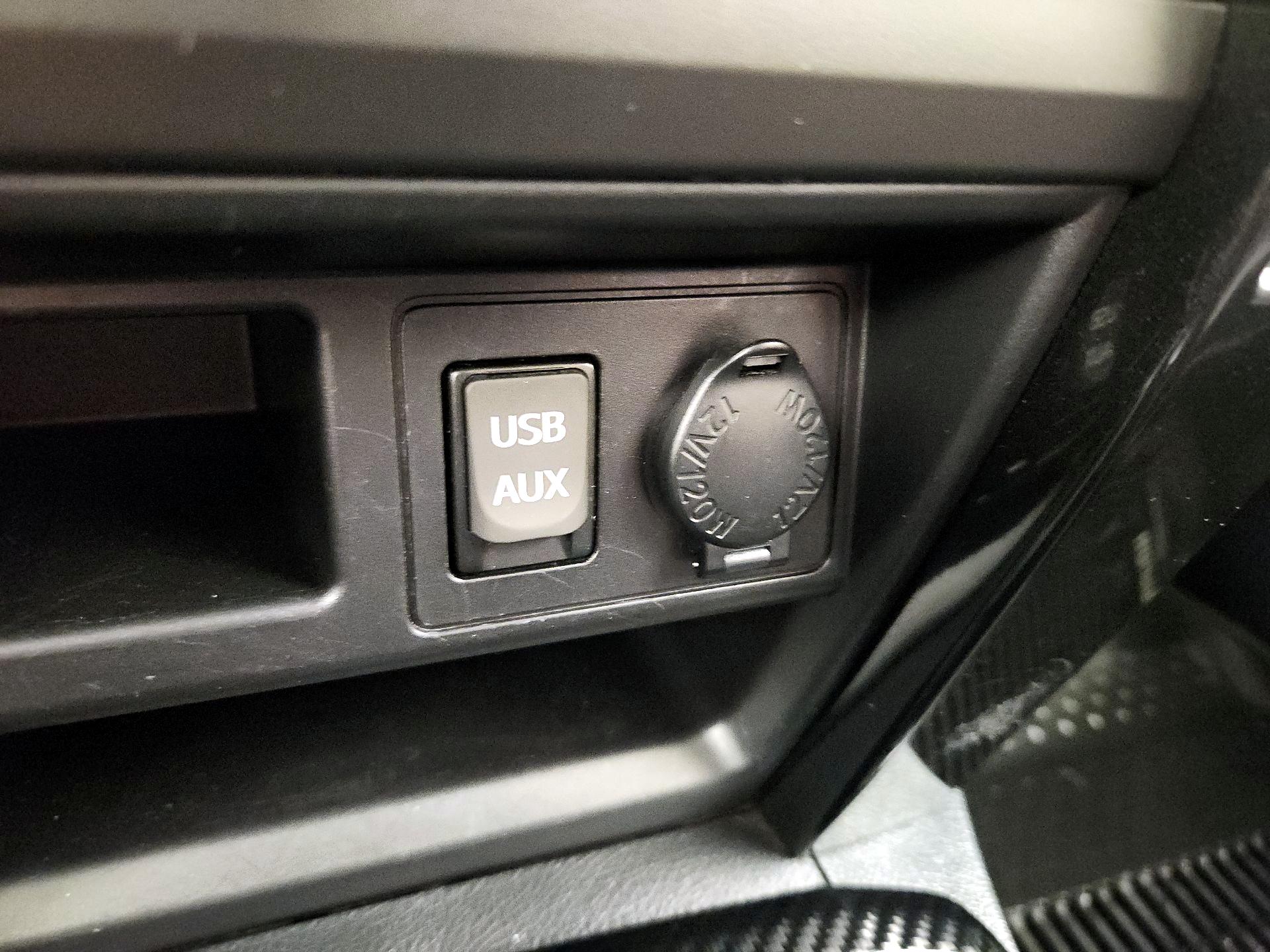 Thumbnail: 2017 Toyota 4Runner - 19