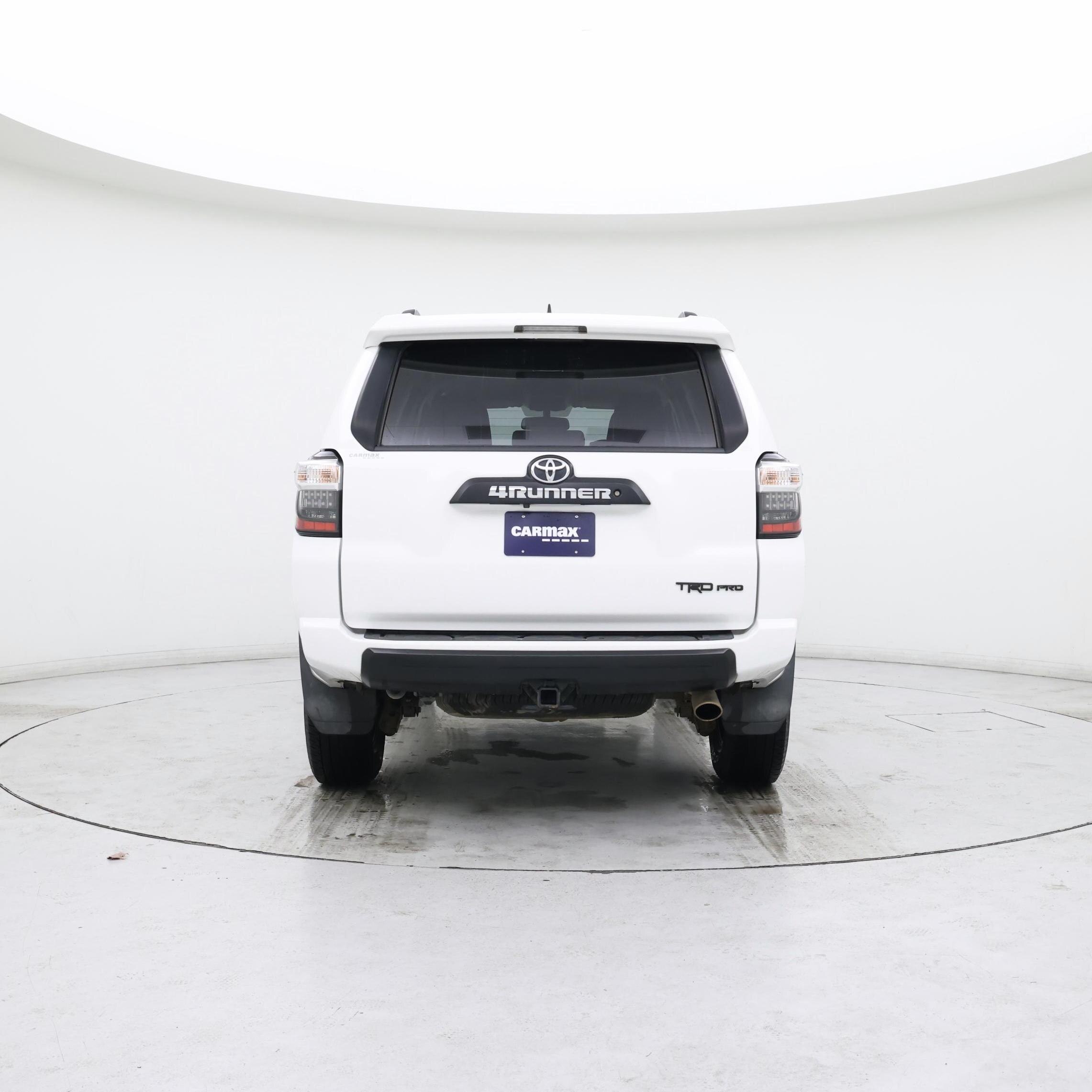 Thumbnail: 2017 Toyota 4Runner - 6