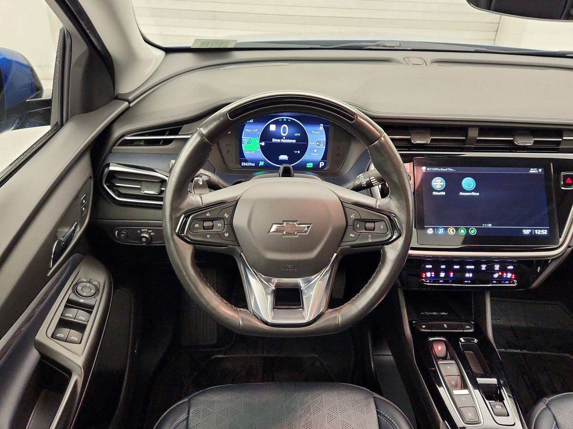 Thumbnail: 2023 Chevrolet Bolt EUV - 10