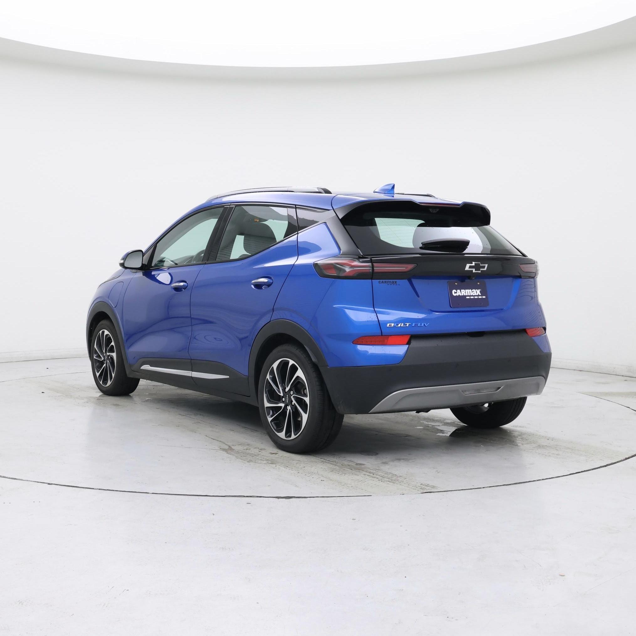 Thumbnail: 2023 Chevrolet Bolt EUV - 2
