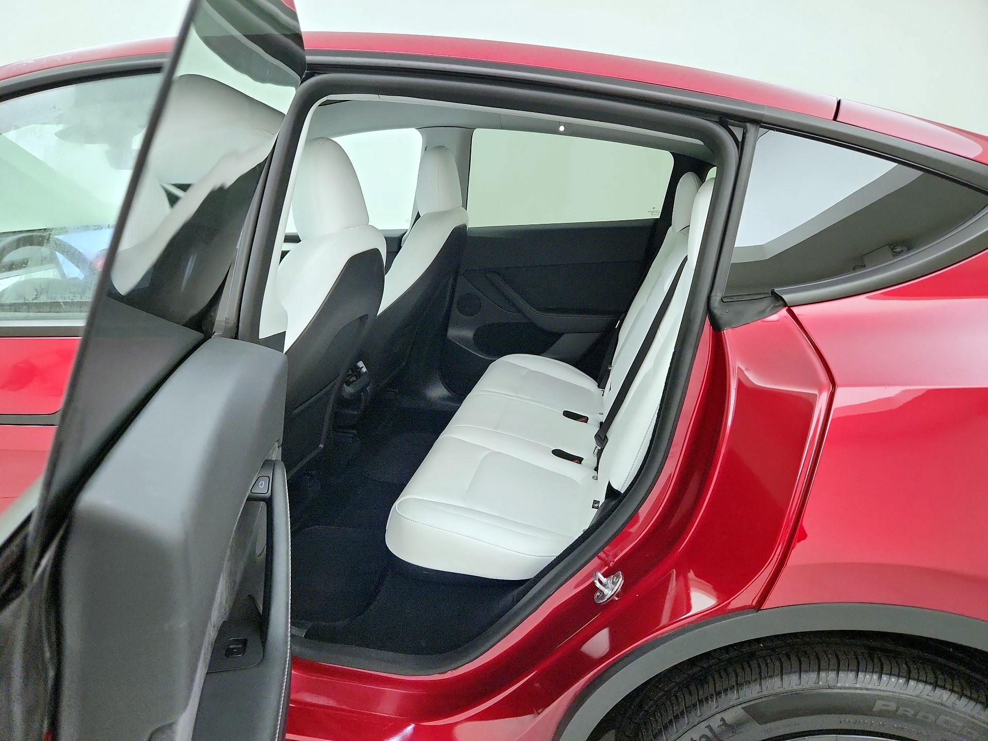 Thumbnail: 2025 Tesla Model Y - 20