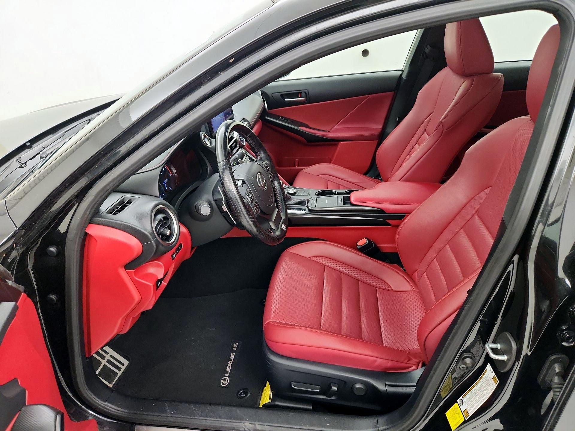 Thumbnail: 2021 Lexus IS - 11