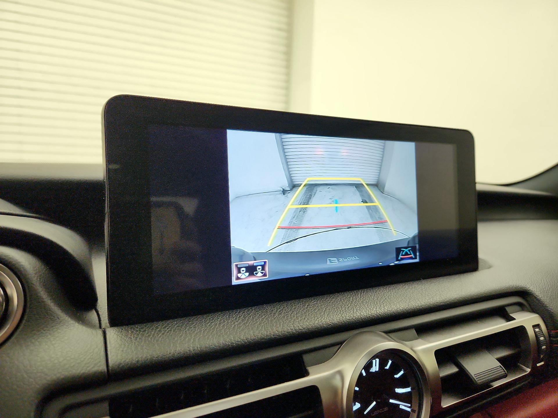 Thumbnail: 2021 Lexus IS - 15