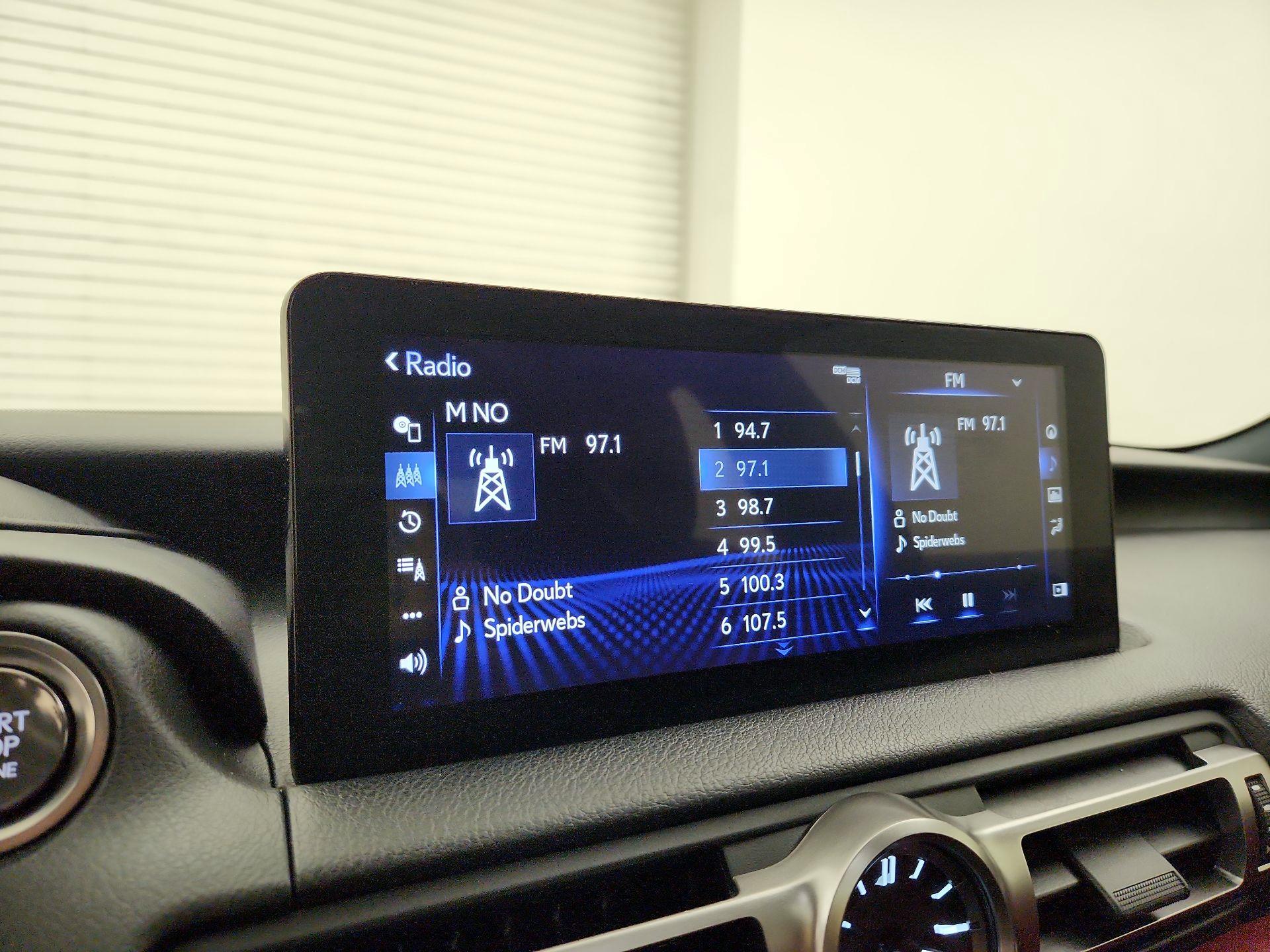 Thumbnail: 2021 Lexus IS - 16