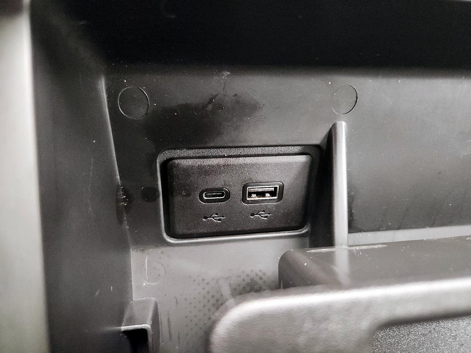 Thumbnail: 2024 GMC Sierra 1500 - 19