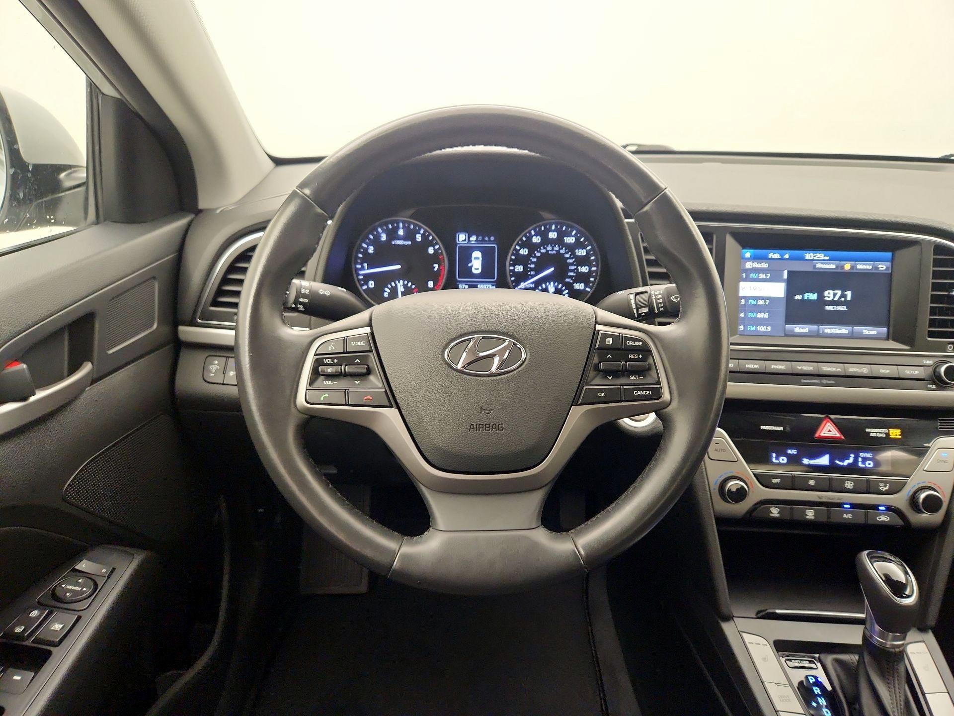 Thumbnail: 2018 Hyundai Elantra - 10