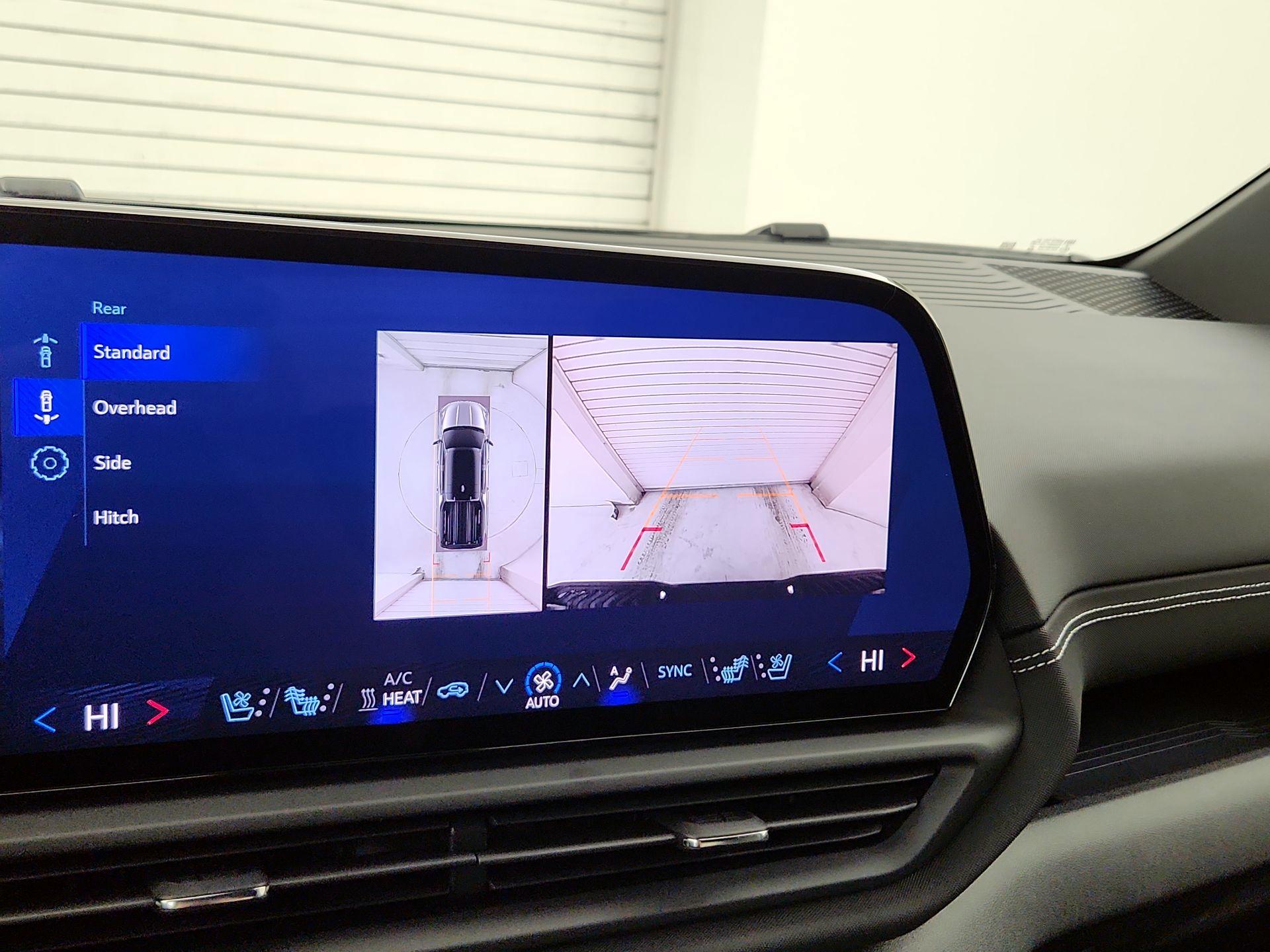 Thumbnail: 2025 Chevrolet Silverado EV - 15