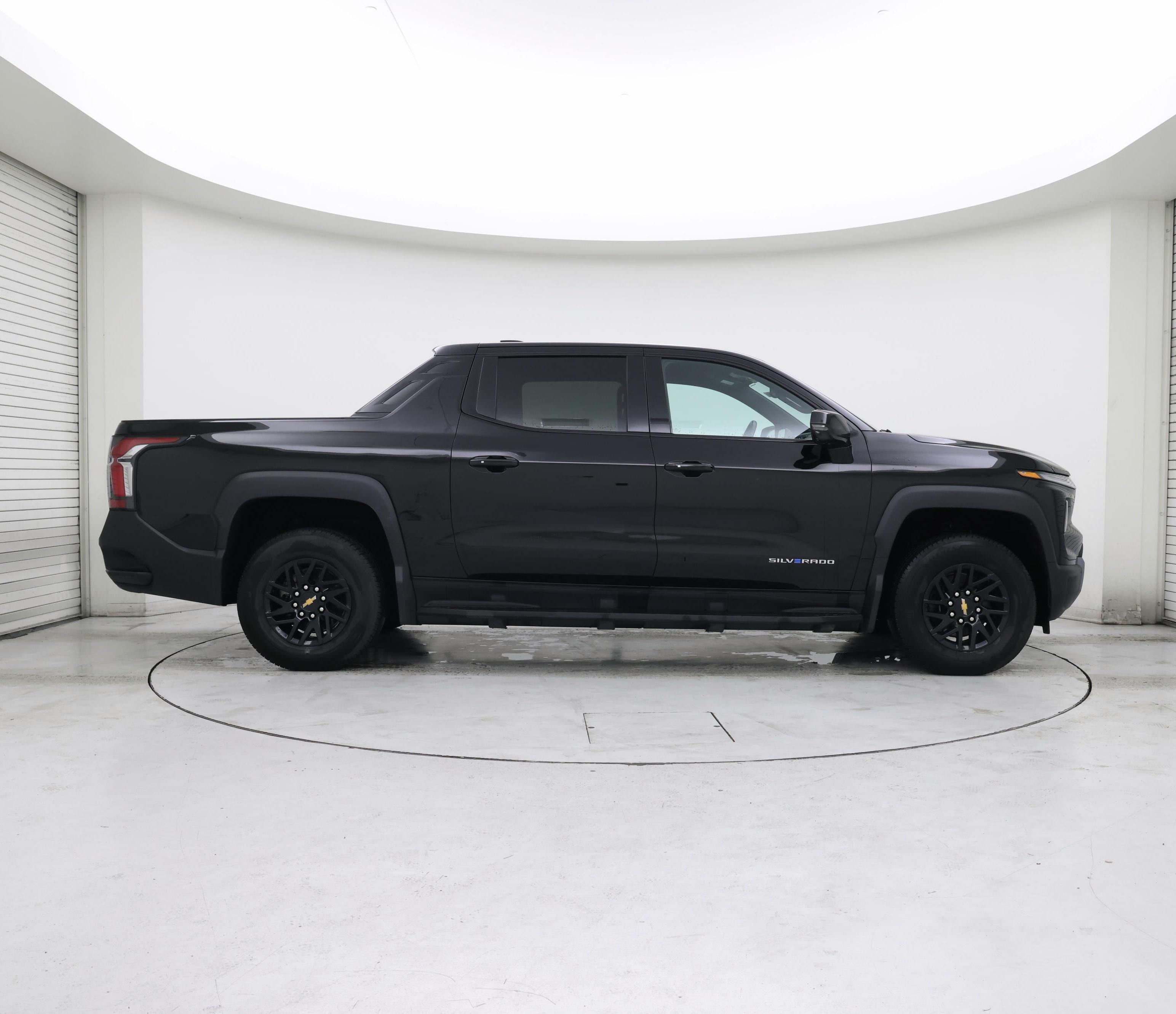 Thumbnail: 2025 Chevrolet Silverado EV - 7