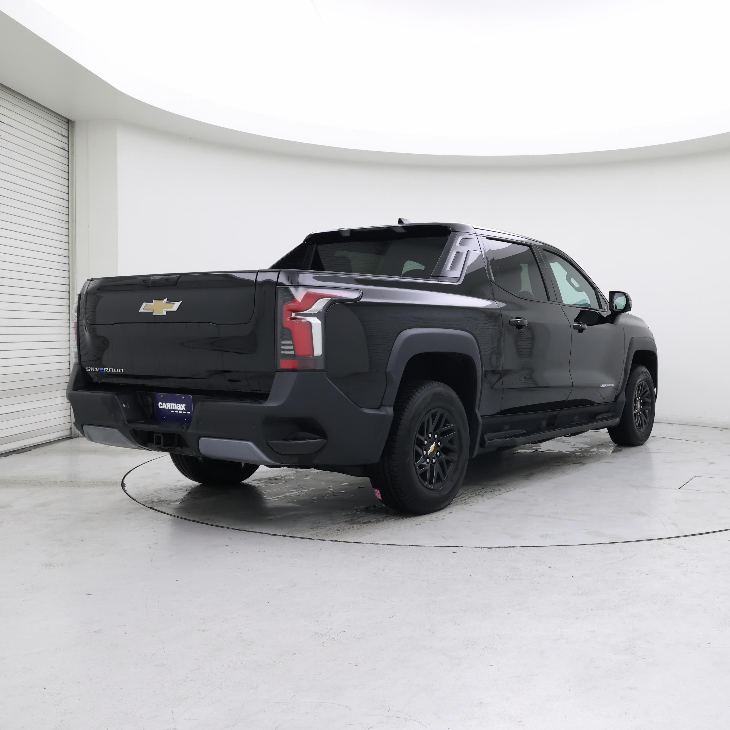 Thumbnail: 2025 Chevrolet Silverado EV - 8