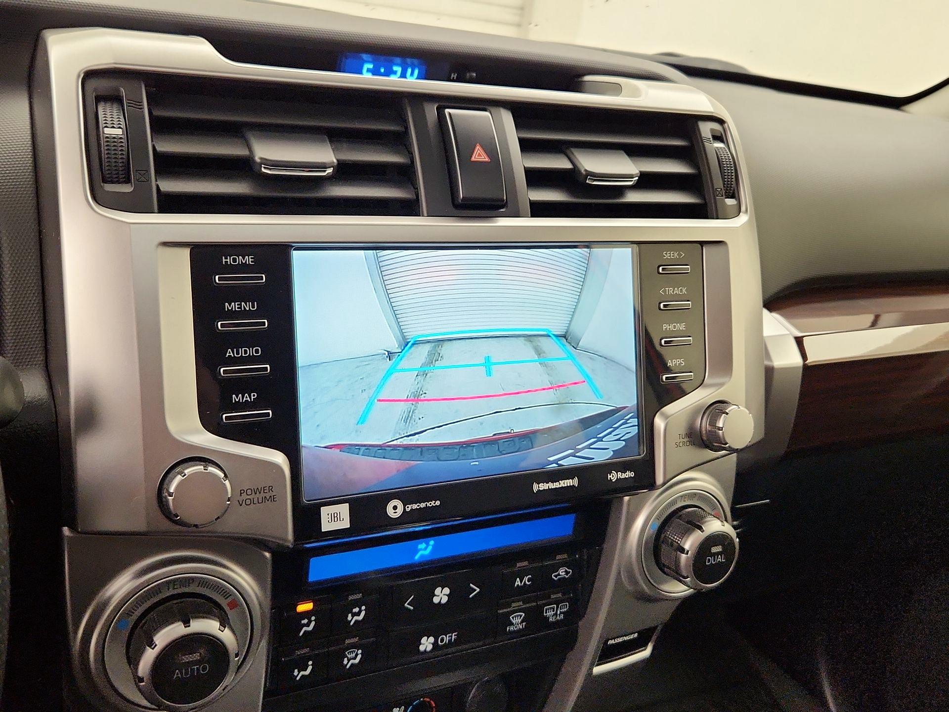 Thumbnail: 2020 Toyota 4Runner - 15