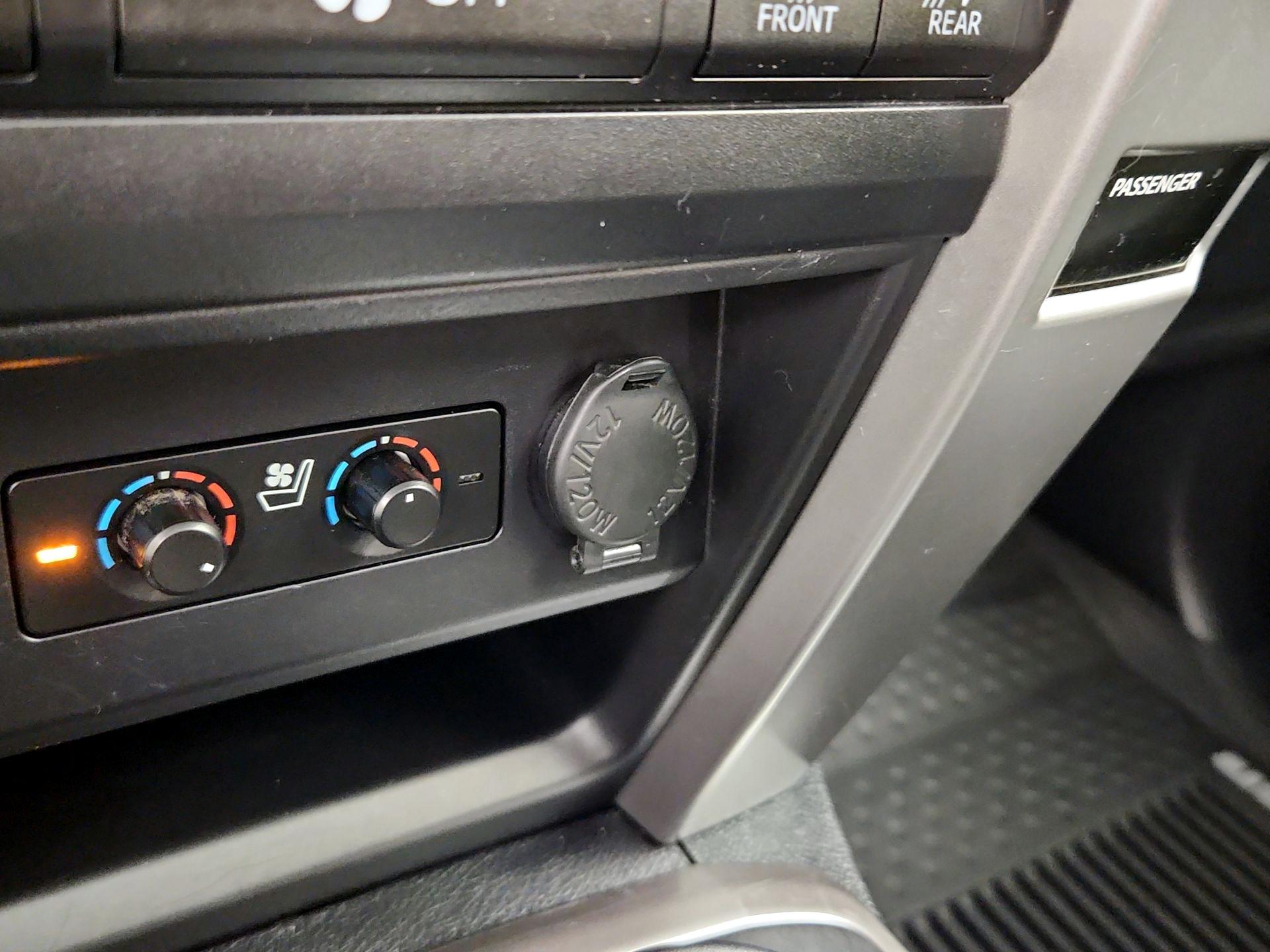 Thumbnail: 2020 Toyota 4Runner - 19