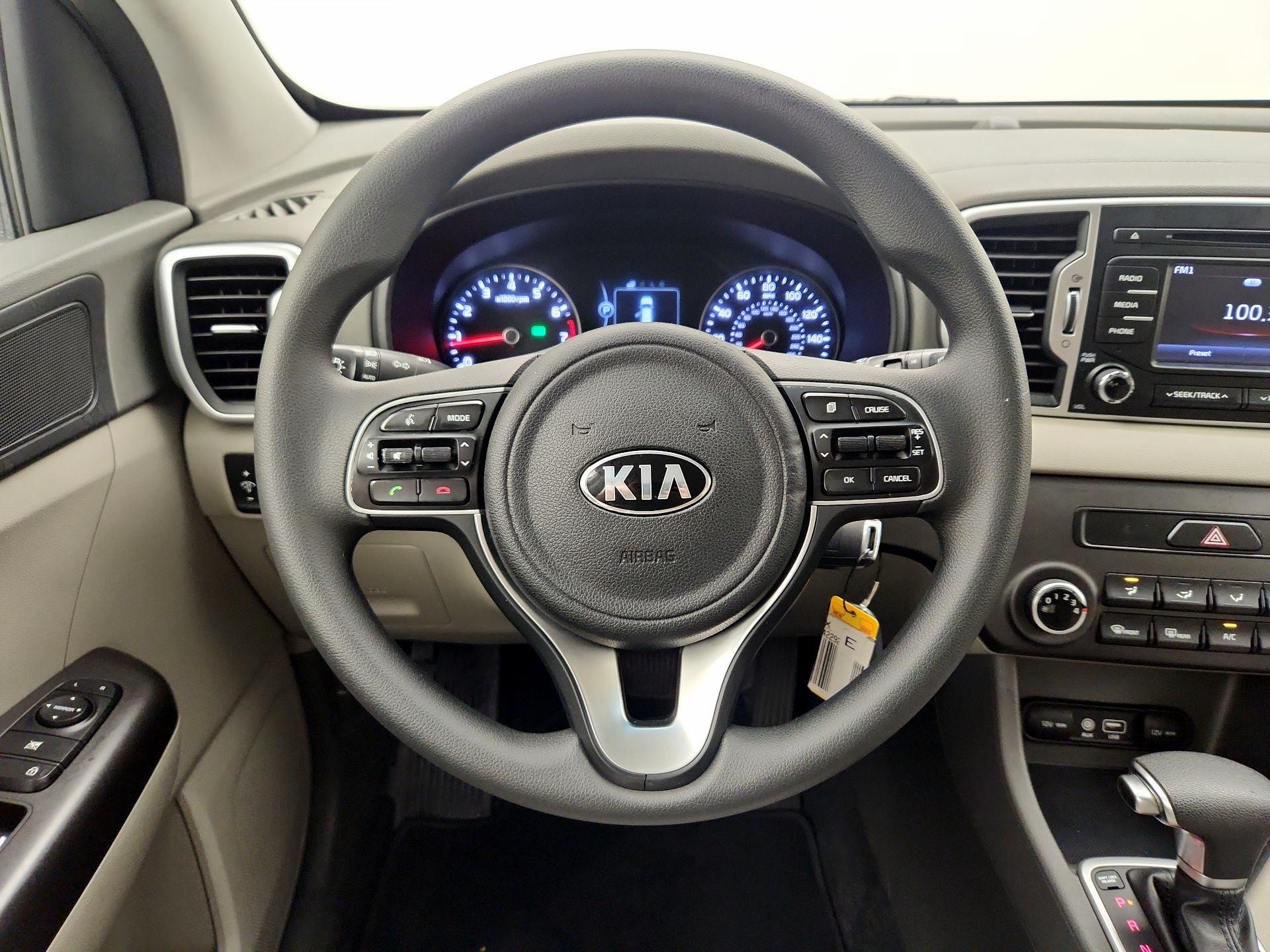 Thumbnail: 2017 Kia Sportage - 10