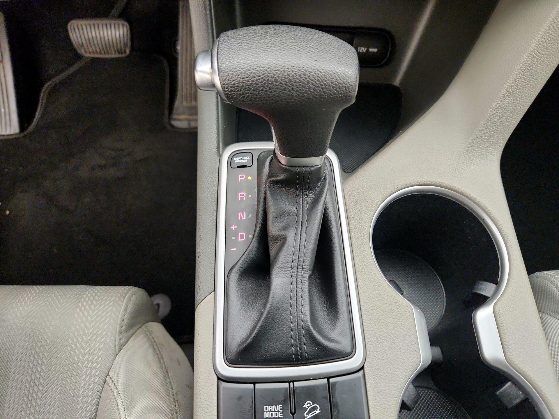 Thumbnail: 2017 Kia Sportage - 17