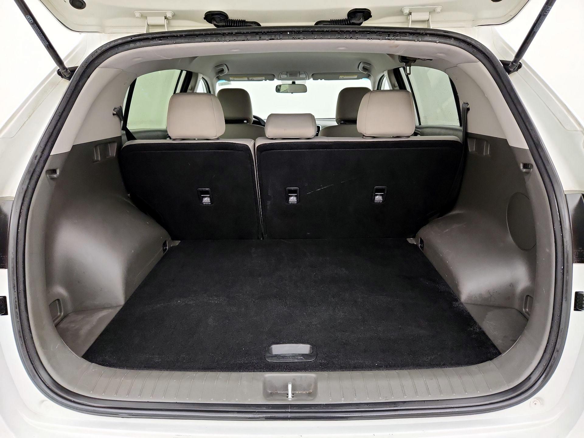 Thumbnail: 2017 Kia Sportage - 20