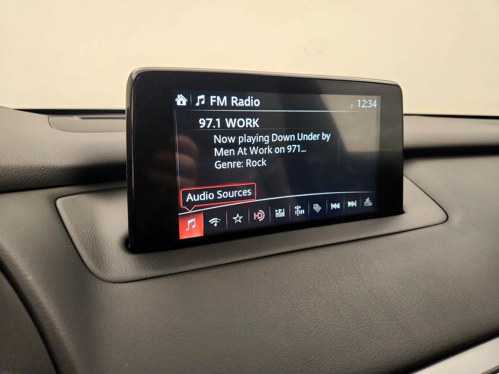 Thumbnail: 2016 Mazda CX-9 - 16