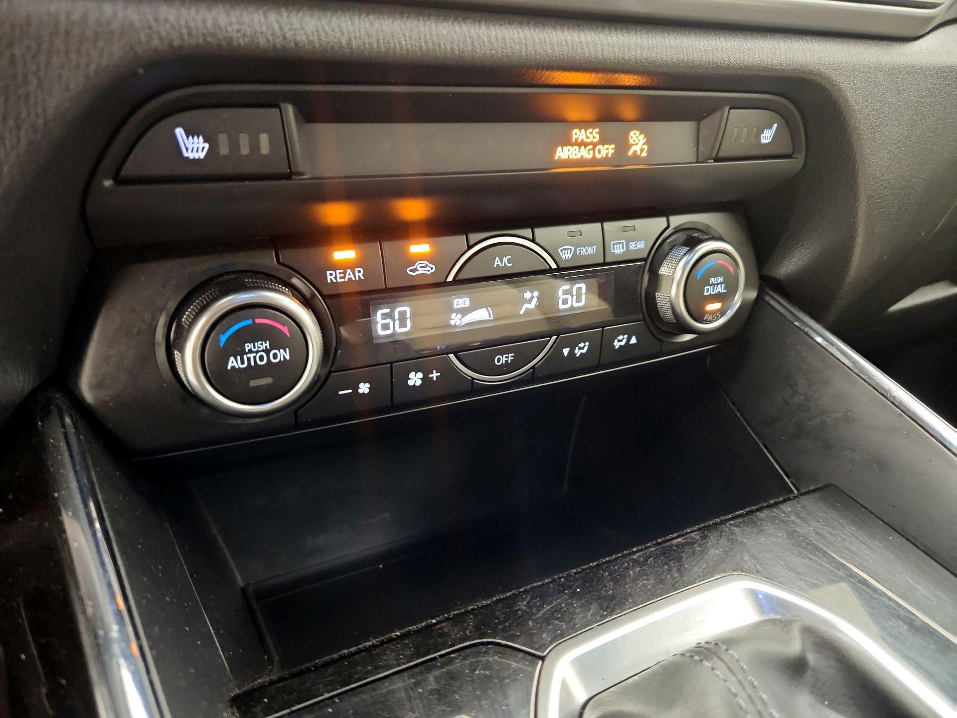 Thumbnail: 2016 Mazda CX-9 - 17