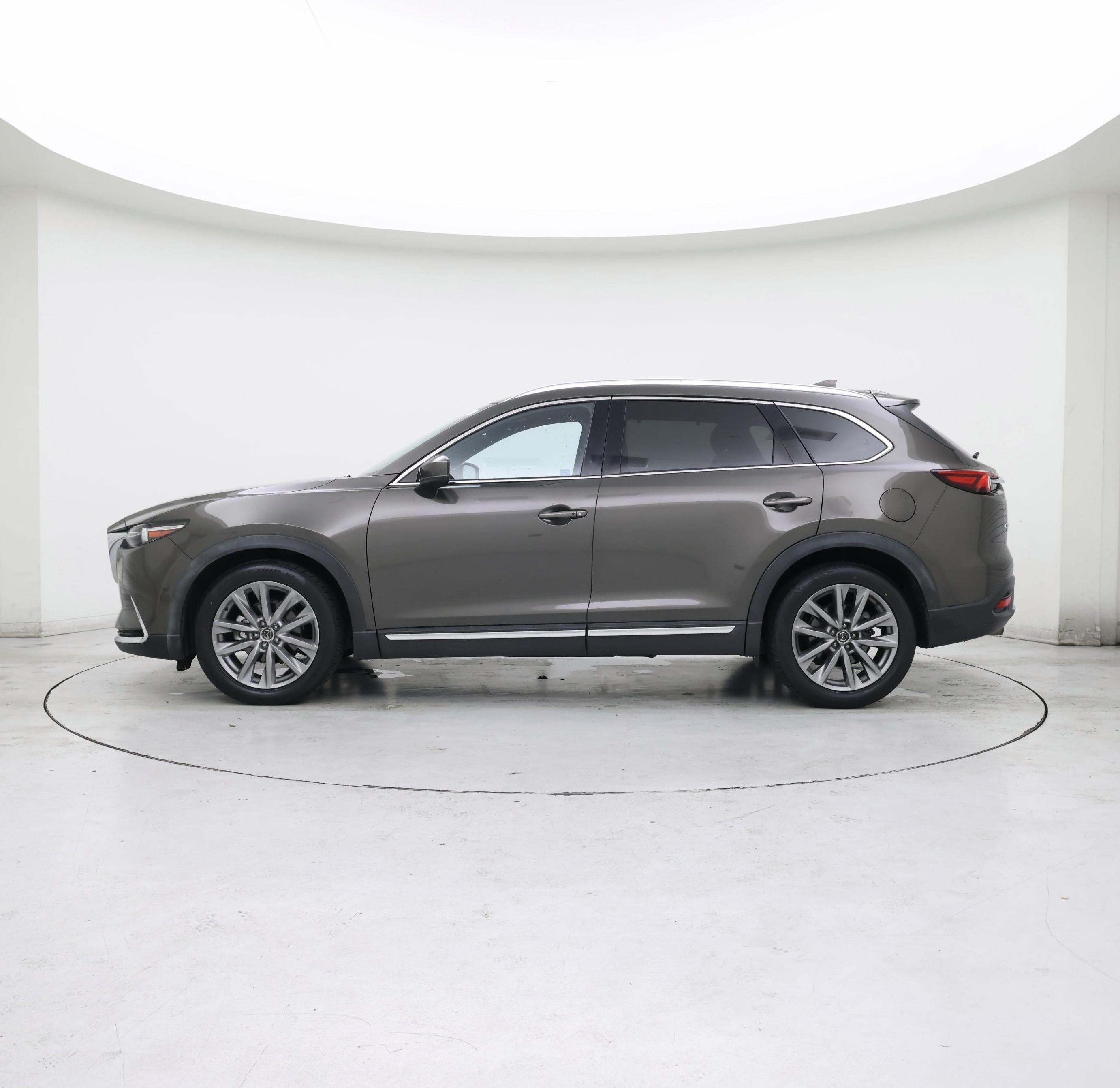 Thumbnail: 2016 Mazda CX-9 - 3